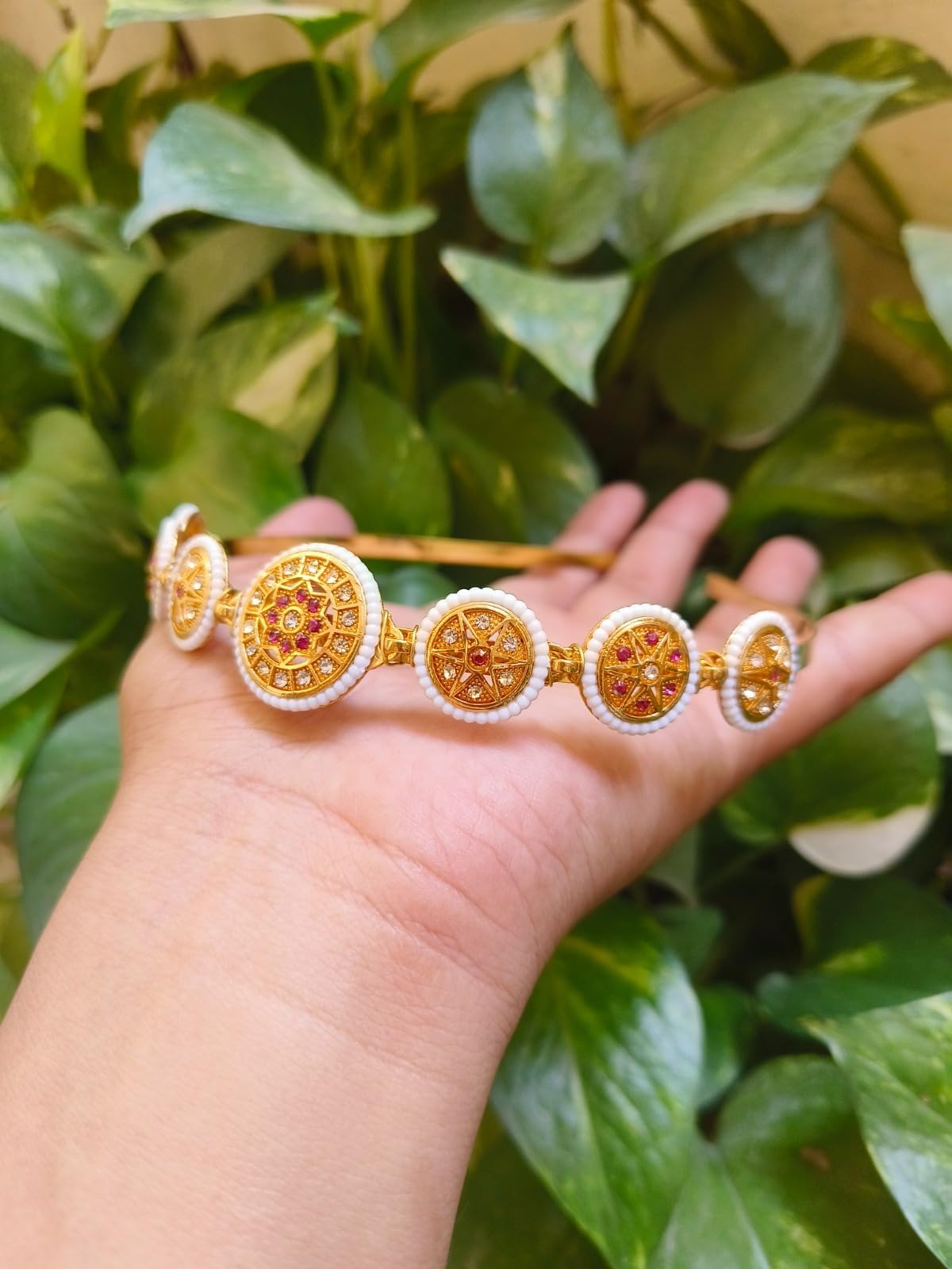 SparklingFloral Kundan Studded Hairband - Traditional Golden Headpiece for Women and Girls