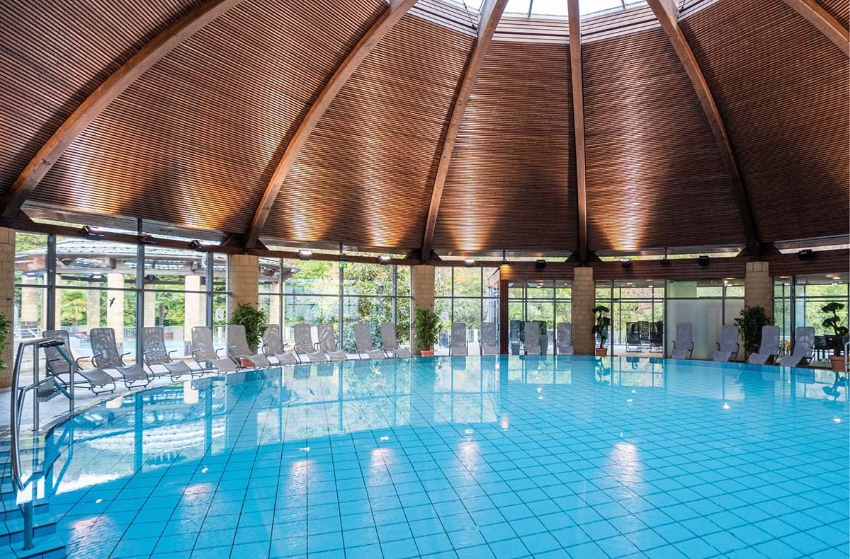 JOCHEN SCHWEIZER Geschenkgutschein: Crucenia Therme Kurzurlaub für 2 (1 Nacht)