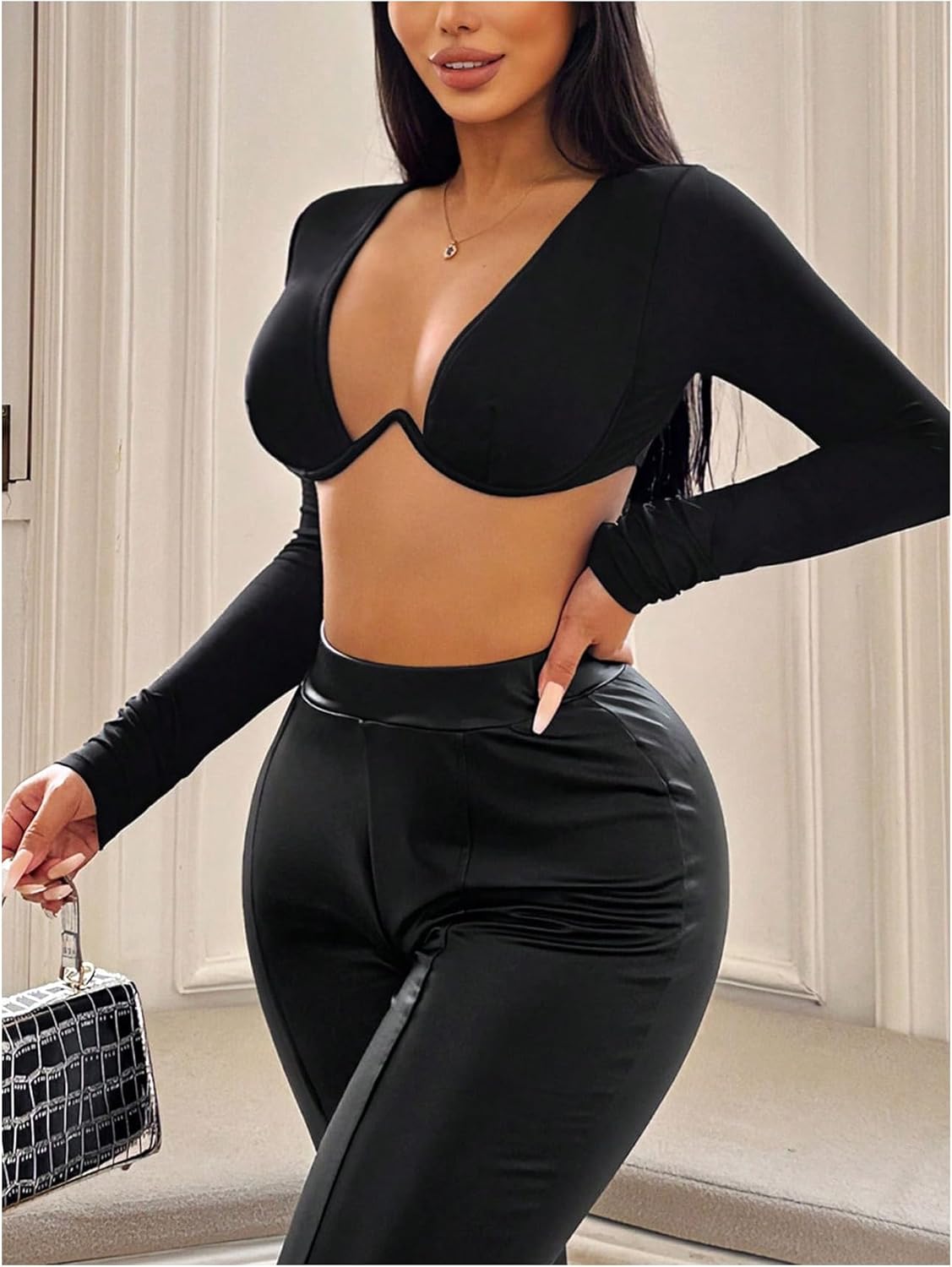 SweatyRocks Women's Deep V Neck Long Sleeve Underwire Crop Tops Super Crop Tee Shirt - Image 5