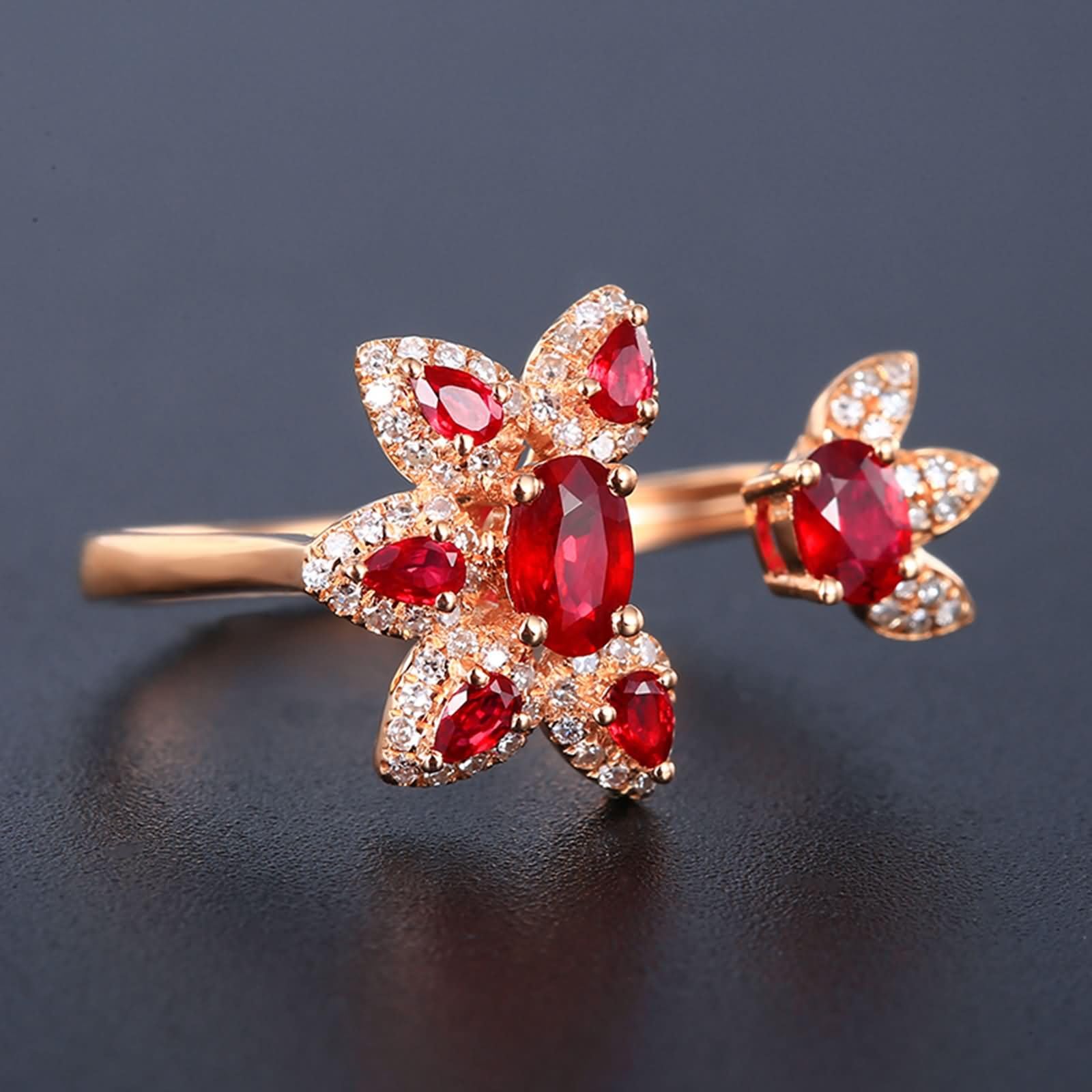 Beydodo Anillos de Boda Oro Rosa 9 14 18K Mujer con Flor con Rubí Creado de 0.73ct y Moissanita, Anillo de Mujer Compromiso Oro Rosa