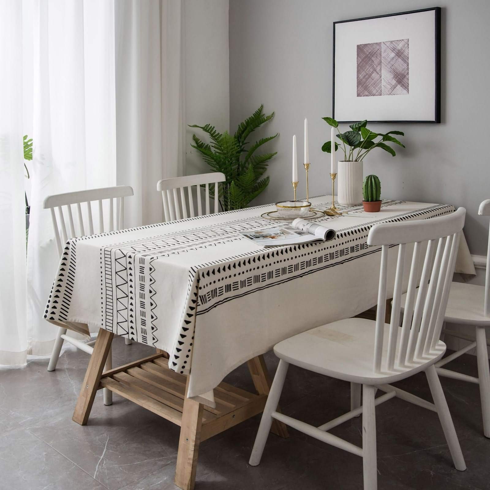 Nappe moderne 140x180cm anti-taches visuelles motif ethnique pour protéger votre mobilier