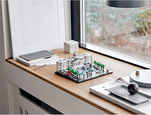 Miniatura 5 de LEGO Architecture 21045 Trafalgar Square Kit de construcción (1197 piezas)
