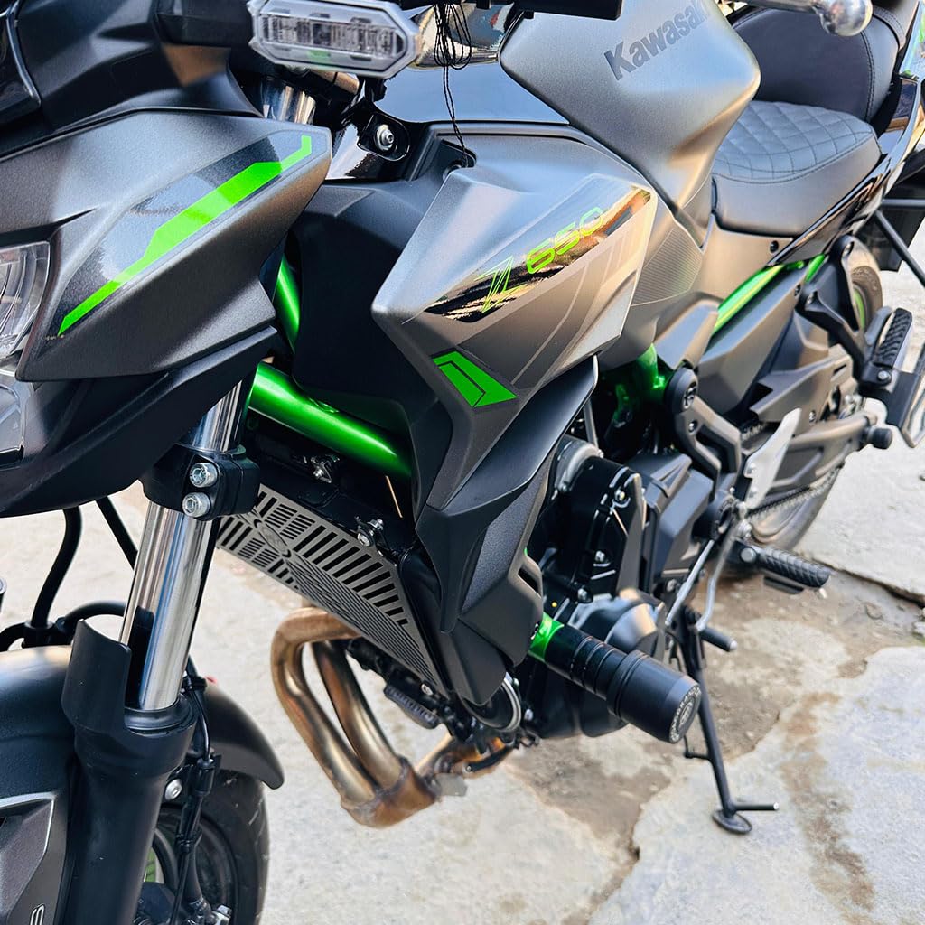 Motoaggrandize Ochraniacz na suwak ramy premium do Kawasaki Ninja 650 i Z 650 | Kolor: Czarny [2017+]