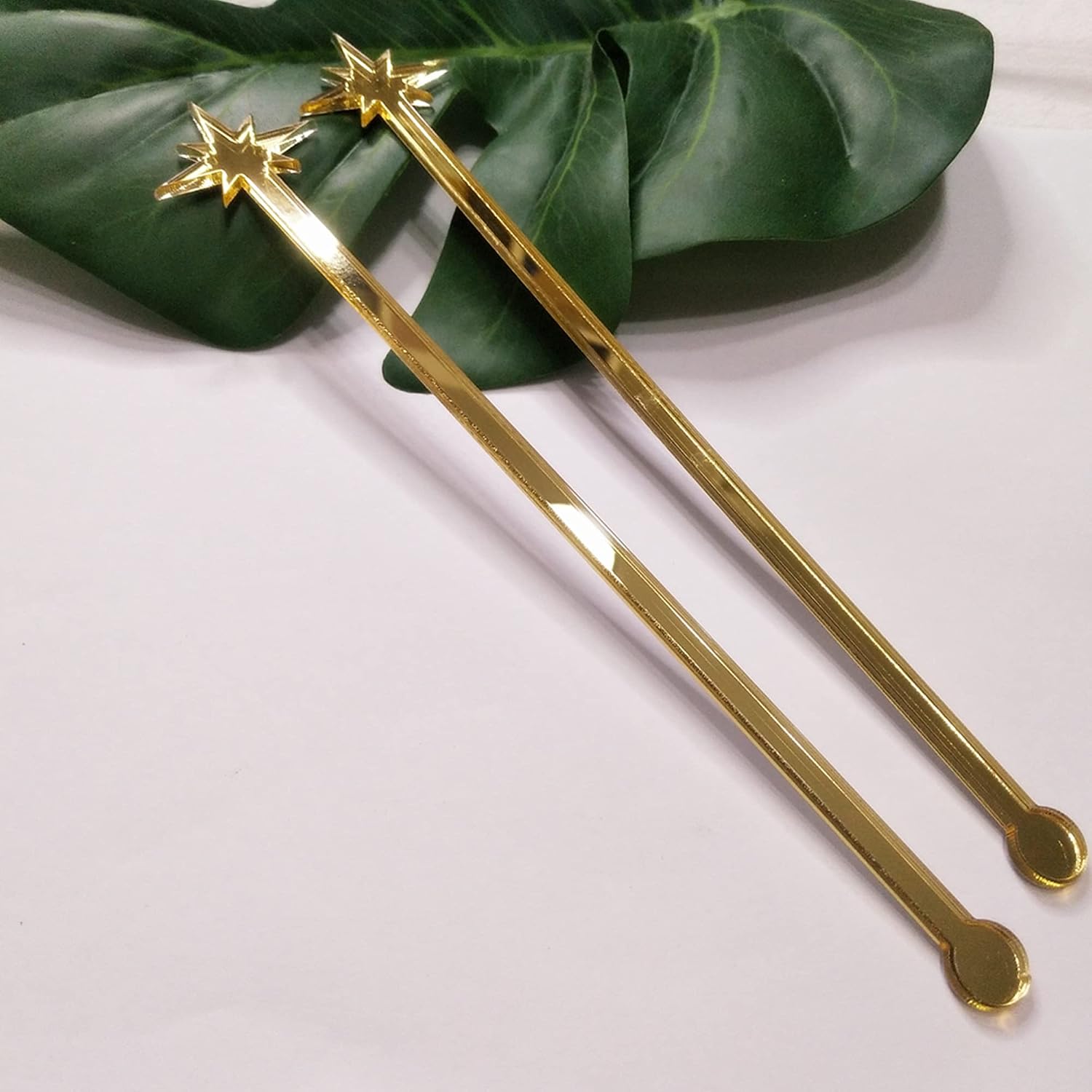 Pack of 20 North Star Stir Sticks, Cocktail Drink Stir Sticks, Acrylic Mad Men Style Drink Stirrers for Party Decorations (Gold Mirror)