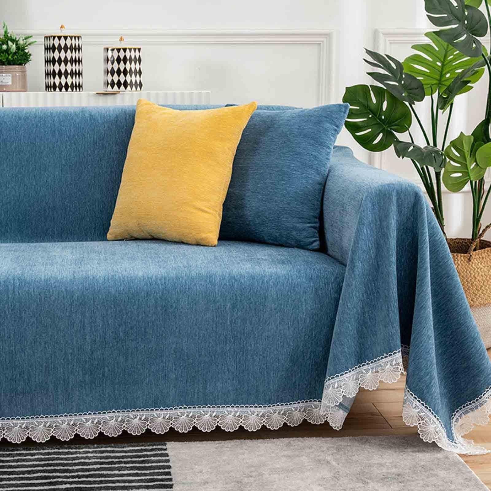 Jeté de canapé grand Konsilsa 180x220cm couverture douce à pompons pour lit et fauteuil