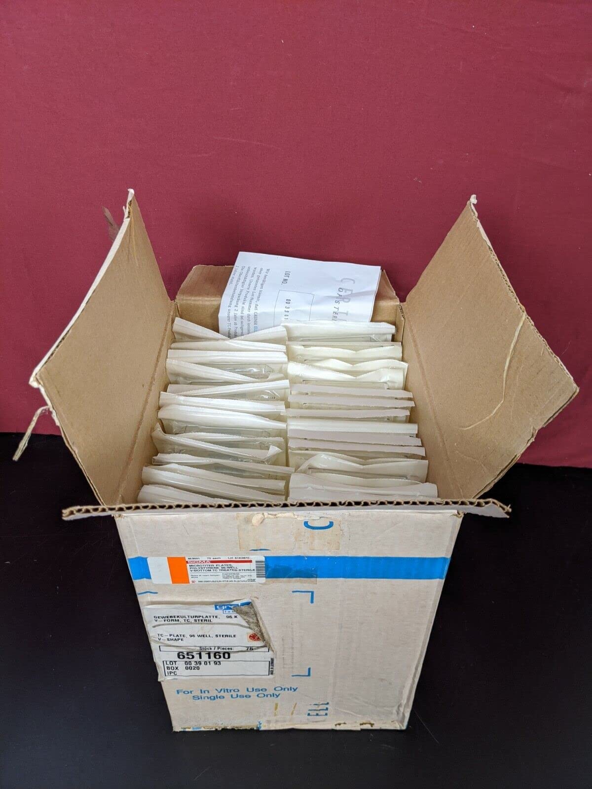 Greiner Cellstar 651160 96 Well Cell Culture V-Shape TC Microplate/Case of 69