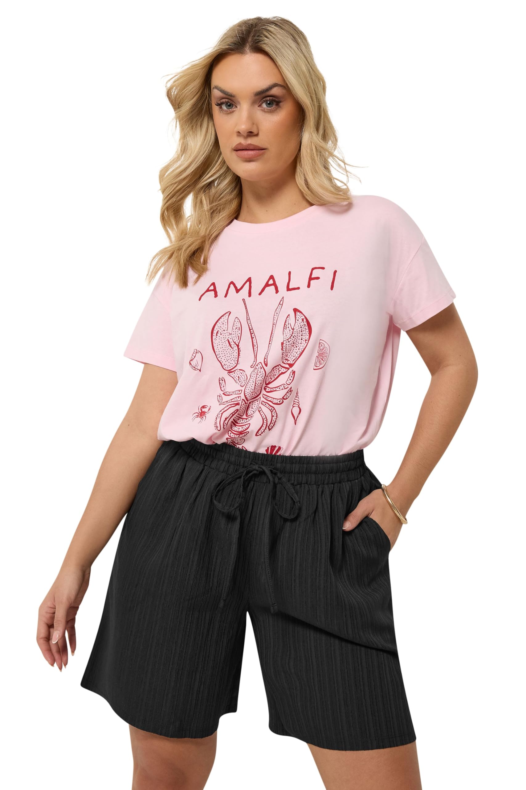 Yours Women's Black Textured Woven Shorts In | Size: 22-24