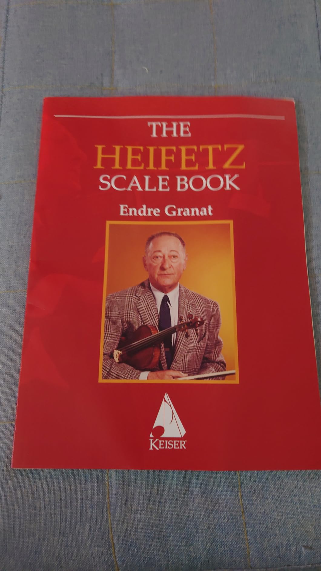 Amazon The Heifetz Scale Book Granat, Endre Classical