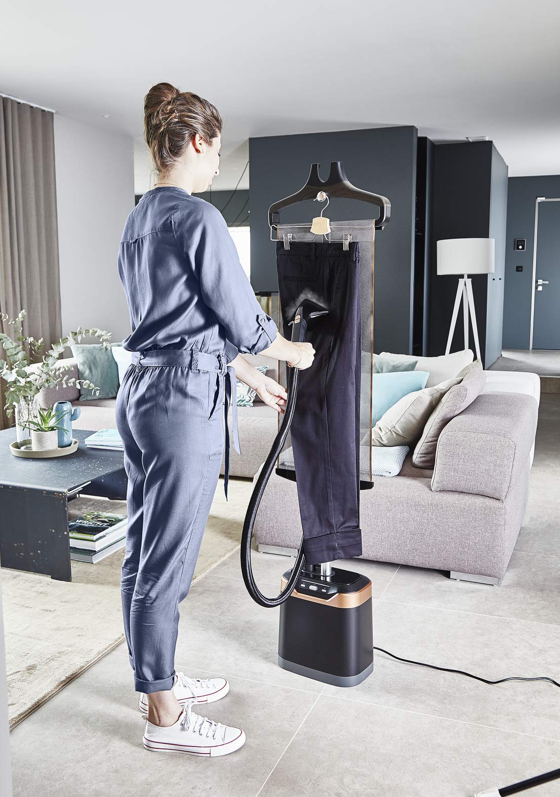CALOR Pro Style Care parowiec parowy pionowy 1800 W, parowiec parowy, 5 trybów, podgrzany w 45 sekund, czas użytkowania do 40 minut, prasowanie, wygładzanie, antybakteryjny, czarny i miedziany