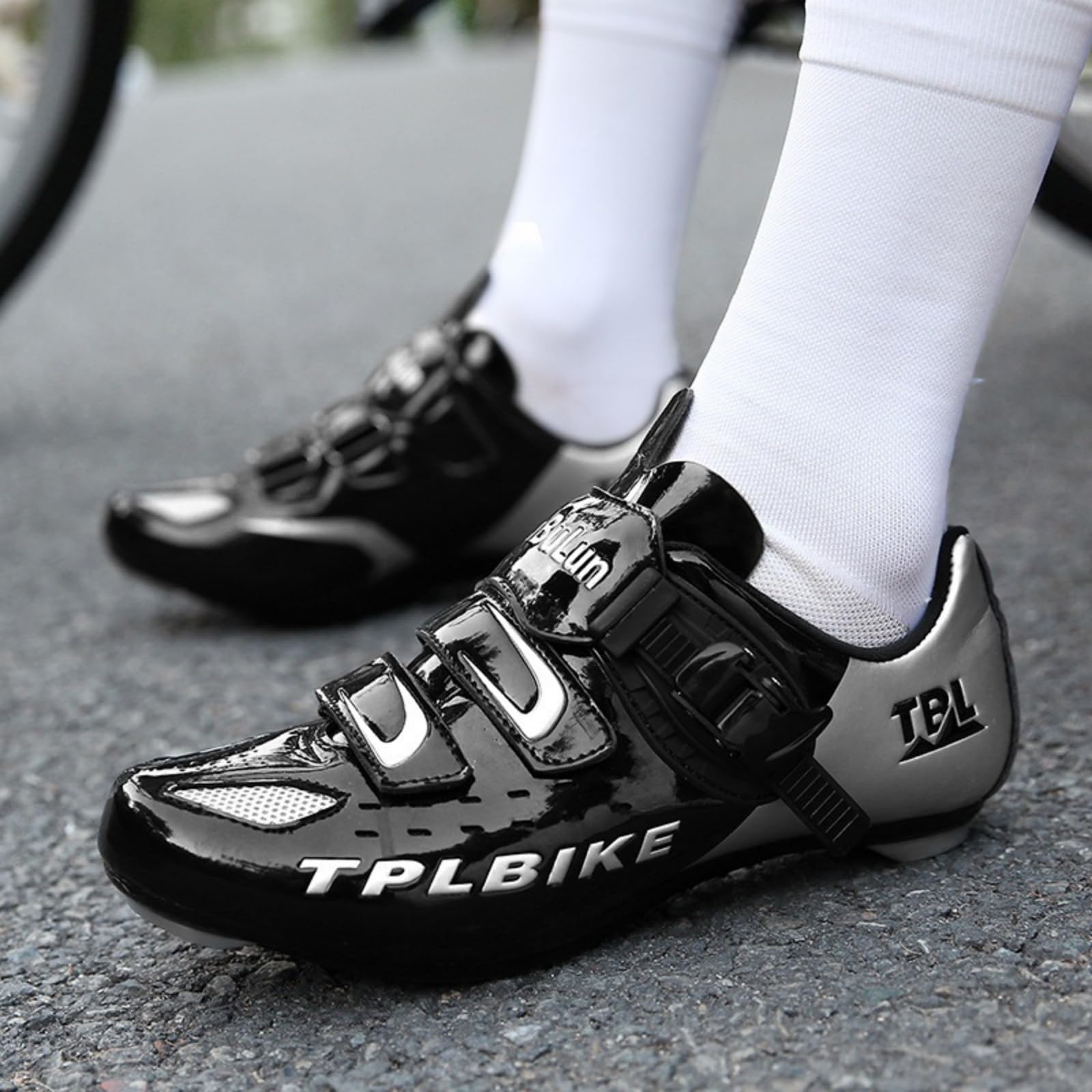 Mateju Zapatillas Ciclismo MTB Hombre Mujer, 36-47 EU Zapatillas Bicicleta de Montaña Hombre con Calas Respirables Antideslizantes para Deportes al Aire Libre