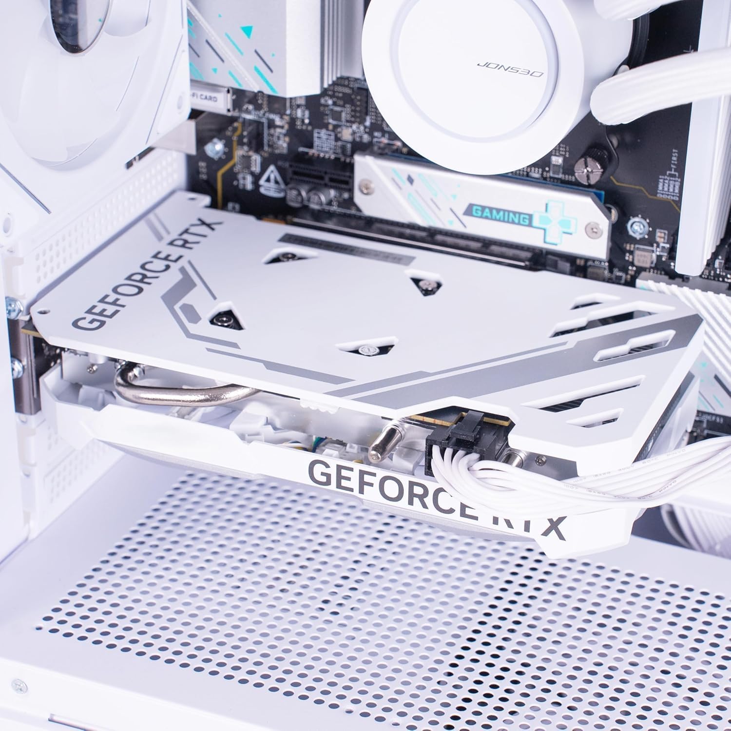 Unleash Your Game: LUXEBYTE Gaming PC White Review
