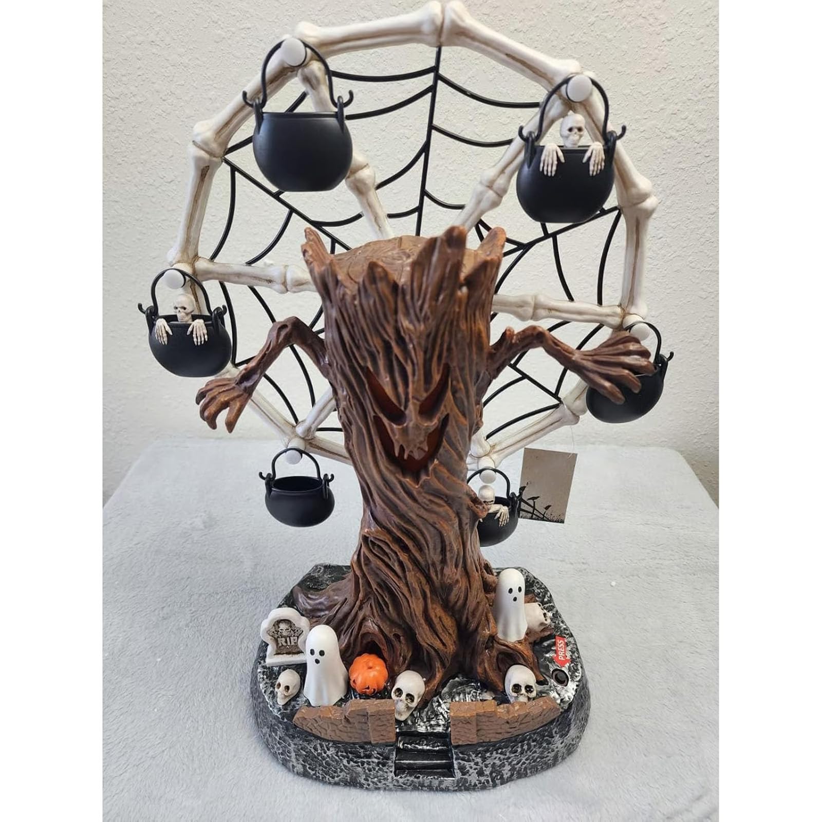Genérico Decoración de Mesa giratoria de Halloween: Noria con árbol fantasmagórico, Figura con luz LED de Esqueleto y telaraña, árbol Fantasma Luminoso con Efectos de Sonido; luz Nocturna (2pcs)
