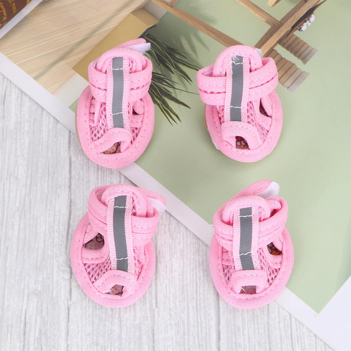 Pet Supplies Lot de 4 bottes respirantes pour chien de petite, moyenne et grande taille - Chaussures pour chiens de petite taille - Chaussures pour chiens de petite taille - Chaussettes à volants