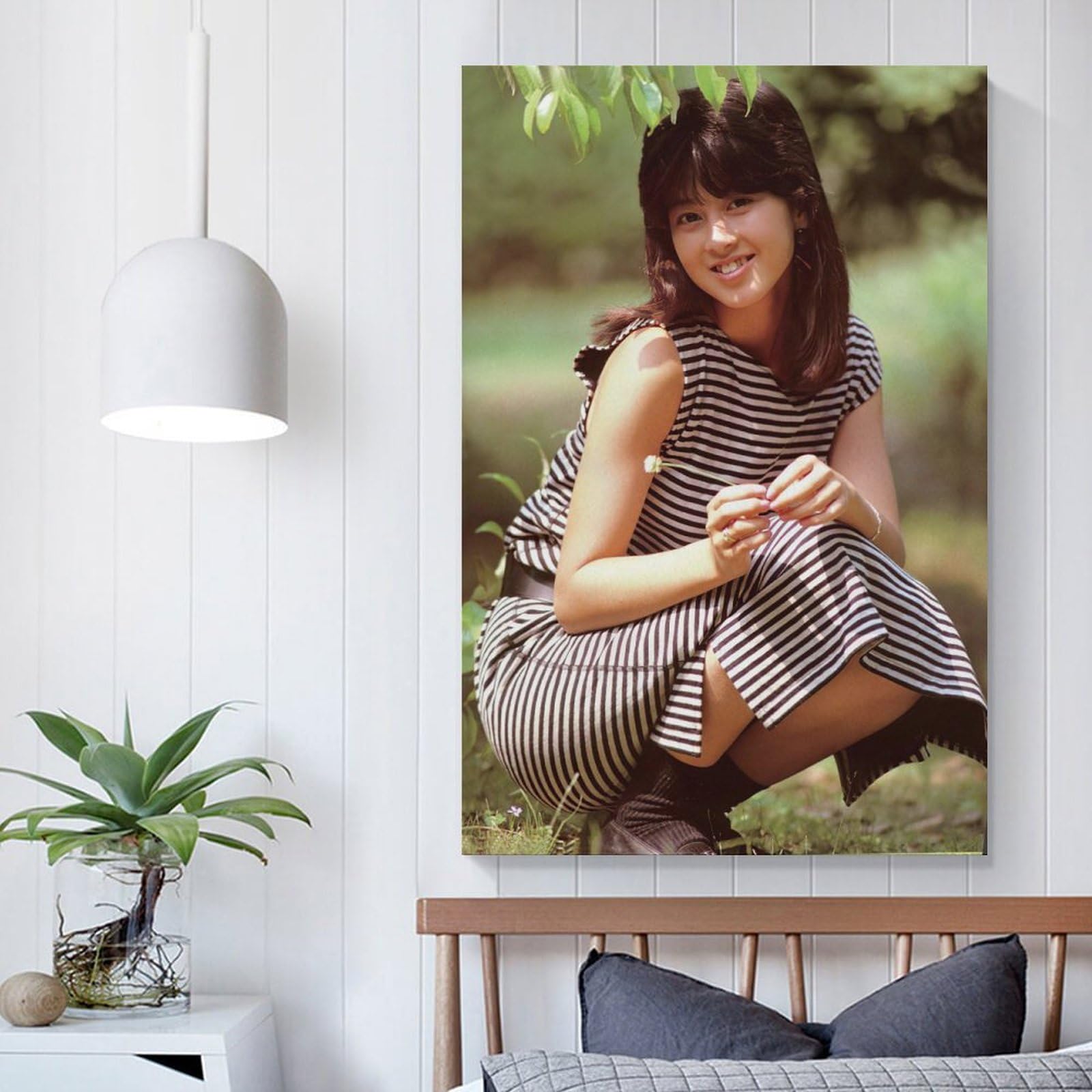 Amazon.co.jp: 森尾由美 女優 若い頃 レトロ グッズ1 ポスター 印刷