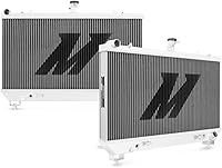 Vista 1 de Mishimoto MMRAD-CSS-10 Radiador de aluminio de alto rendimiento compatible con Chevrolet Camaro 2010-2015