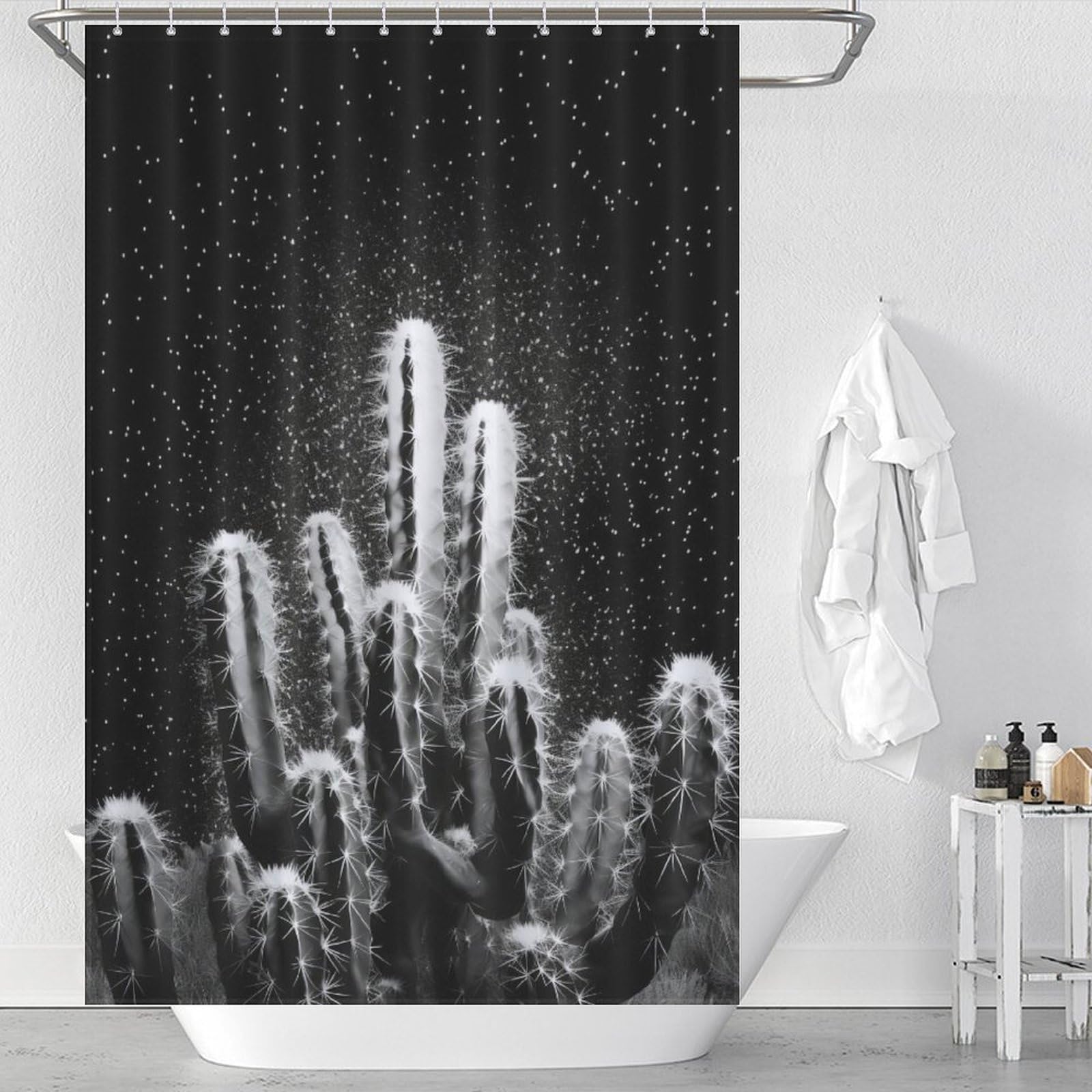 Evitez les éclaboussures avec le rideau douche cactus en tissu lavable 122x183