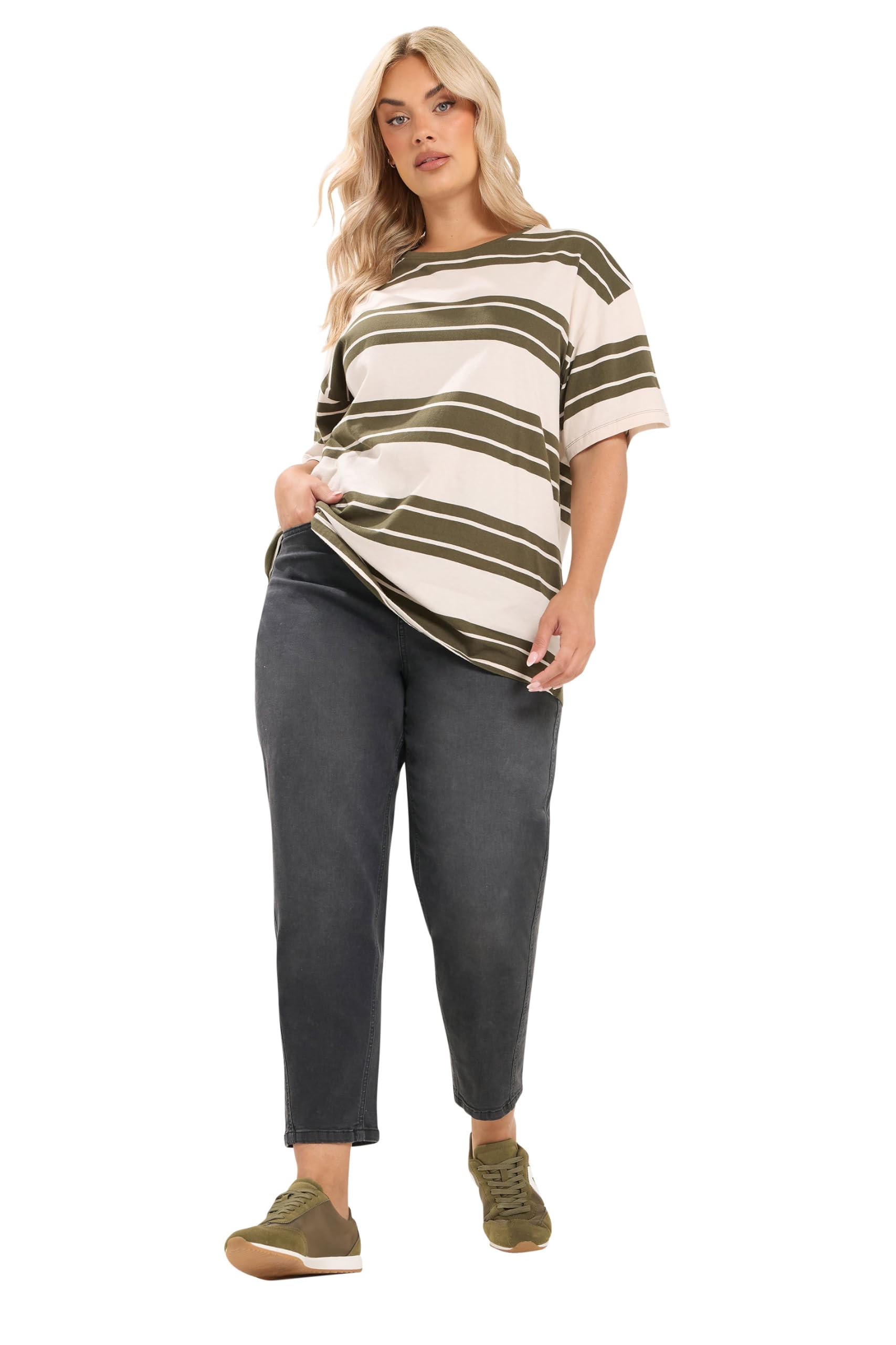 Yours Women's Black Curve Washed Barrel Leg Jeans - Plus Size Curve
