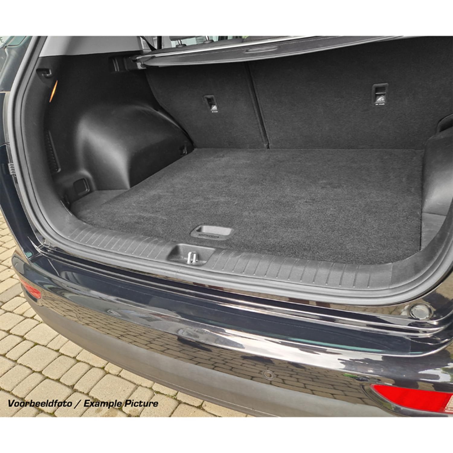 MAX6 Custom-fit Rear bumper protection film compatible with Volkswagen Touran I (1T) 2010-2015 - Transparent