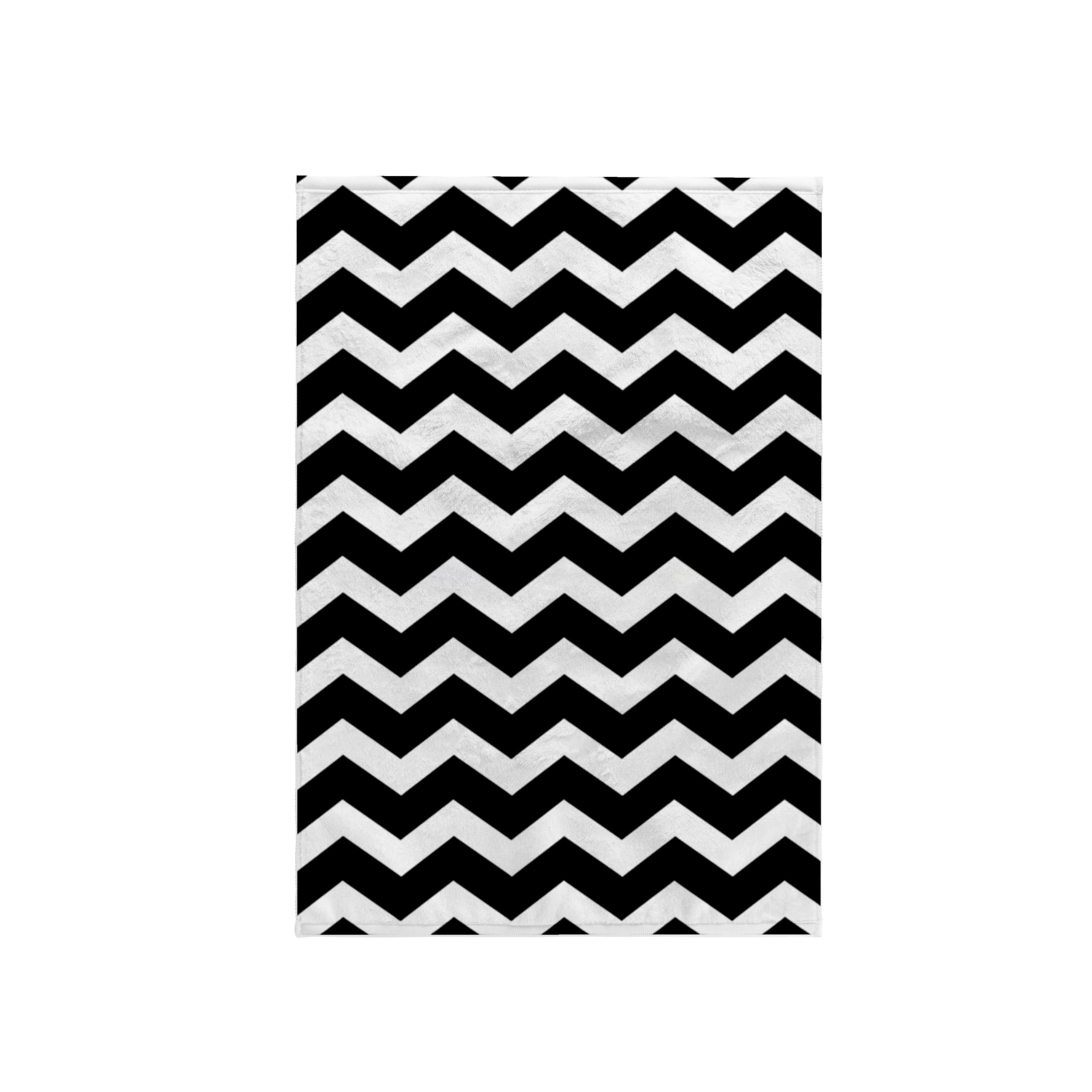 Photo 1 of 3D Rose TWL_120240_1 Black & White Chevron Zig Zag Pattern - Modern Contemporary Bold Zigzag Stripes - Retro Zig Zags Towel, 15 x 22