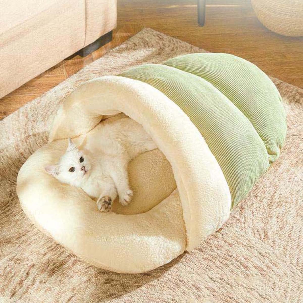Niche pour chat auto-chauffante idéale pour les nuits d'hiver
