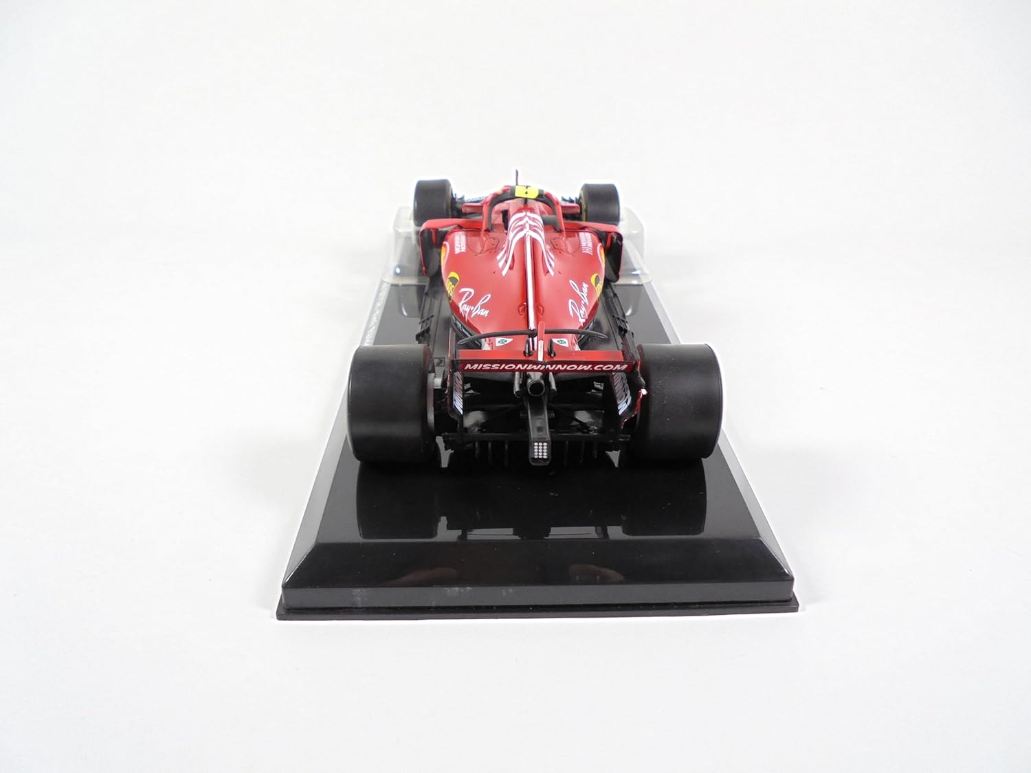 OPO 10 - Formula 1 Compatible with Ferrari SF71H Kimi Räikkönen 2018-1/24 Diecast Model Car - GF004