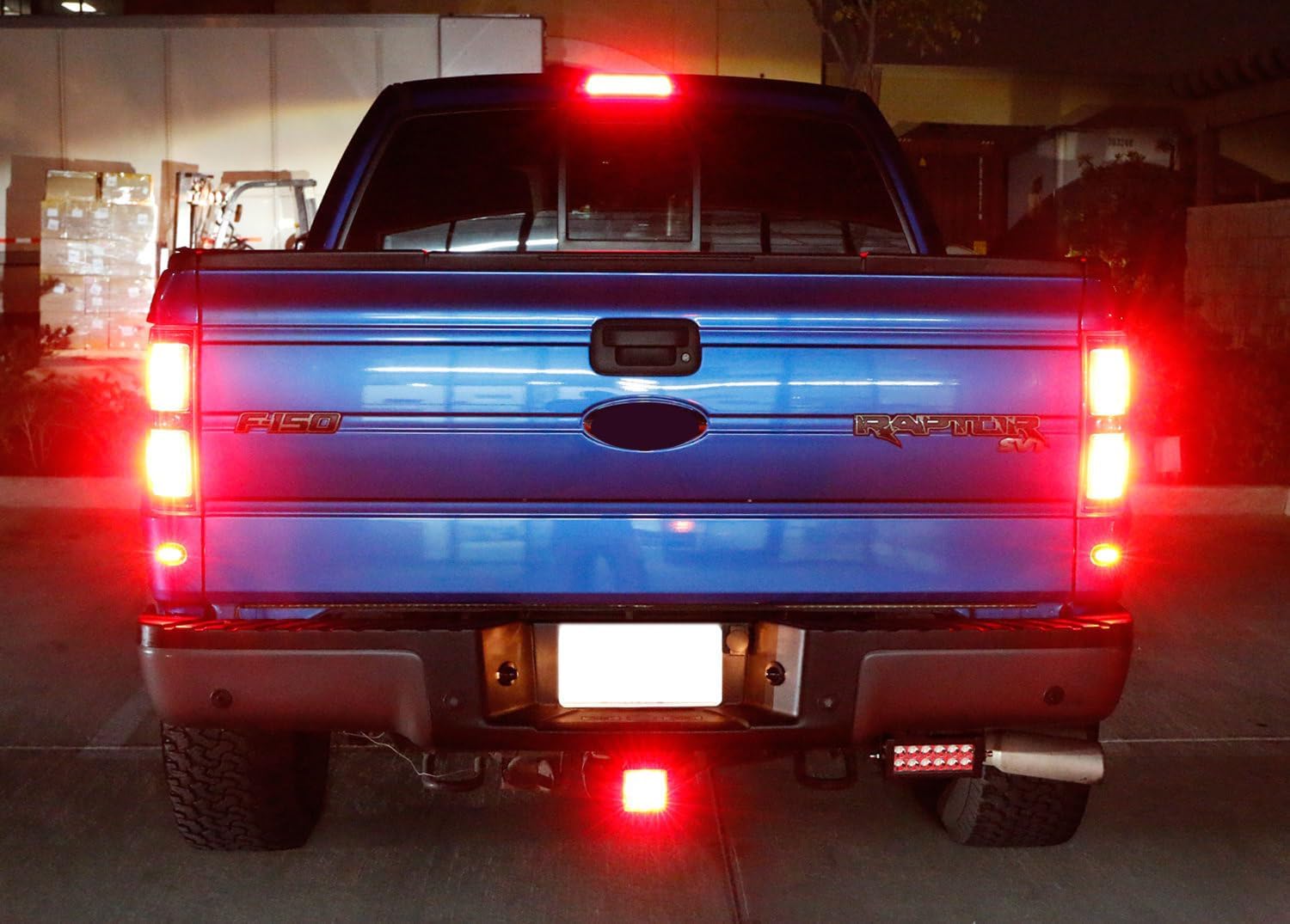 iJDMTOY Smoked Lens 15-LED Tow Hitch Receiver Brake Tail Light w/Strobe Feature Compatible With Truck SUV Trailer Equipped Class 3/4/5 2-Inch Towing Adapter Hole