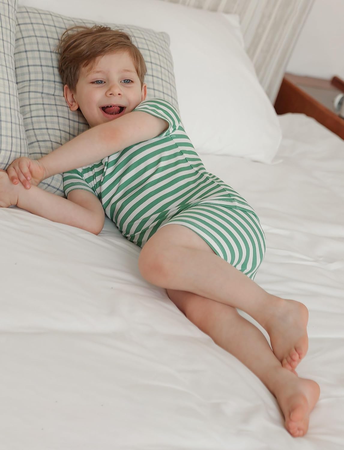 JunNeng Bamboo Viscose Pajamas for Toddler 4 Piece Summer Baby Boys Snug Fit Short Sleeve Striped PJs Sleepwear, 4T-5T