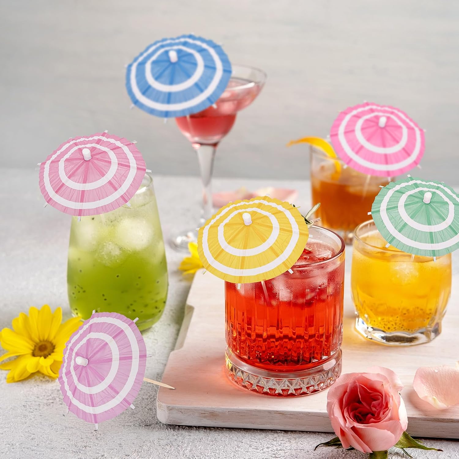 100PCS Cocktail Umbrellas for Drinks, Drink Umbrellas Cocktail, Paper Drink Umbrellas, Mini Drink Umbrellas Toothpicks for Luau Parasols Hawaiian Tiki Party Decorations (Circle)