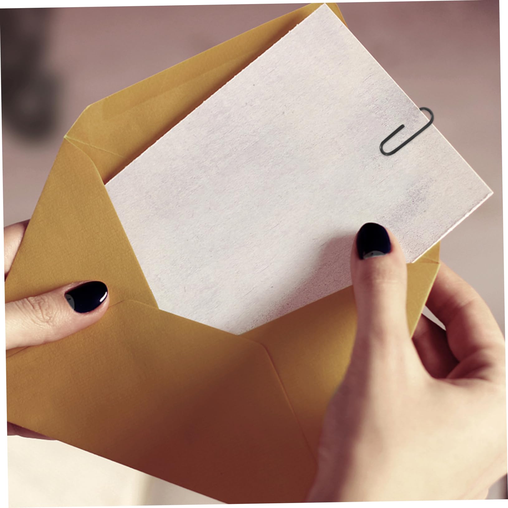 jojofuny 4 Set Cartoleria di paperclip piccola graffetta Clip di carta in metallo graffette a forma creativa graffette creative piccole graffette ferro da stiro Black