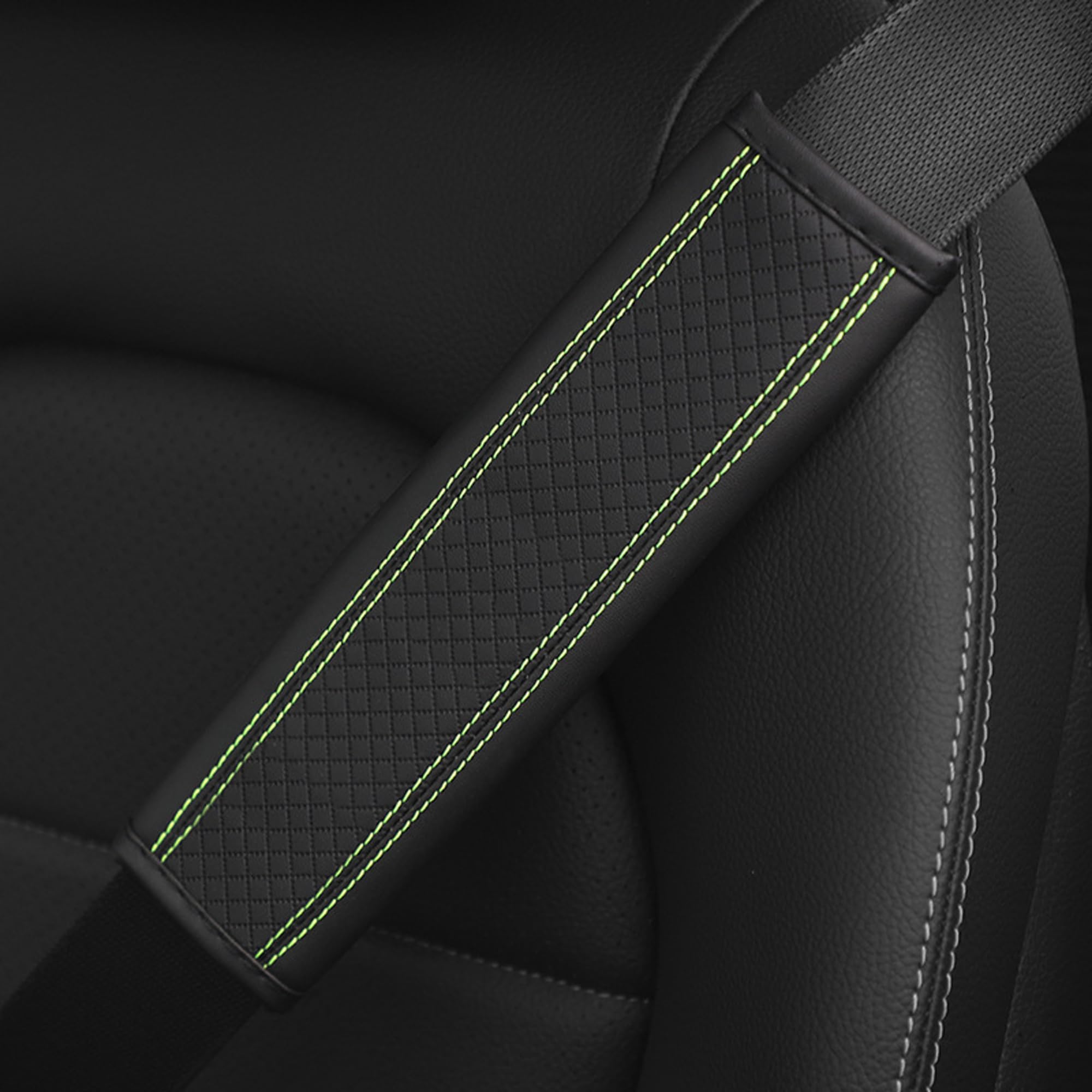 Couslcd 2PCS Car Seat Belt Cover, Soft Shoulder Strap Covers Harness Pads, Safety Leather Seatbelt Comfort Driving Cushion Protect Your Shoulder and