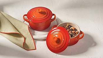 調理器具 Le Creuset Cocotte Ronde 24cm Amazon.com: Le Creuset Stoneware Mini Round Cocotte, 24 oz