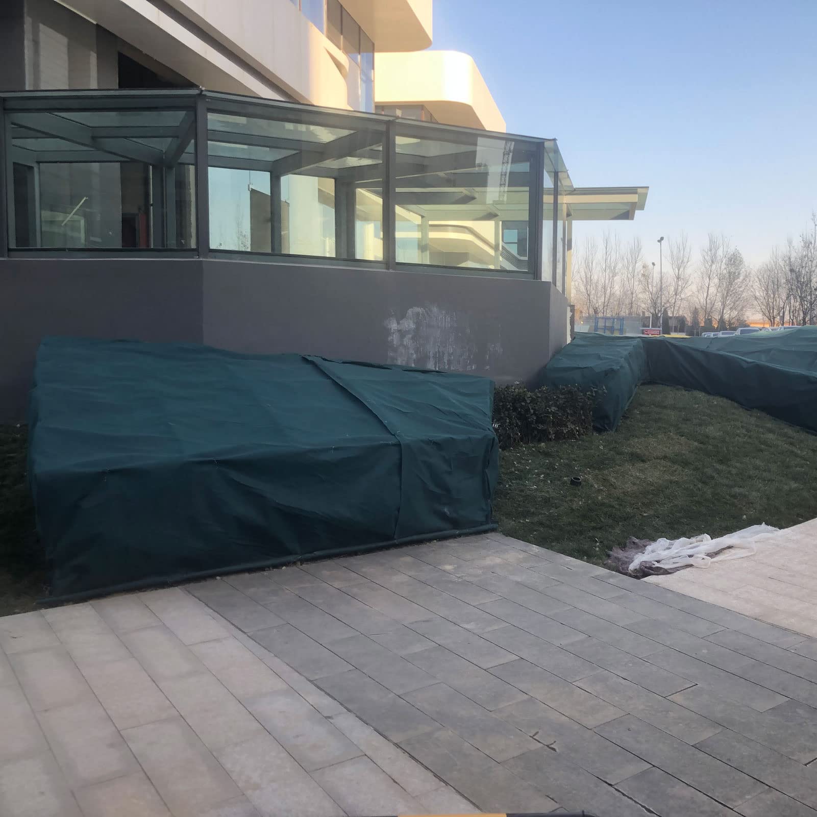 Copertura impermeabile per mobili da giardino, 120 x 60 x 90 cm, protezione per mobili da esterni, resistente, tessuto Oxford 420D, copertura quadrata per tavolo e sedia, resistente ai raggi UV e alle