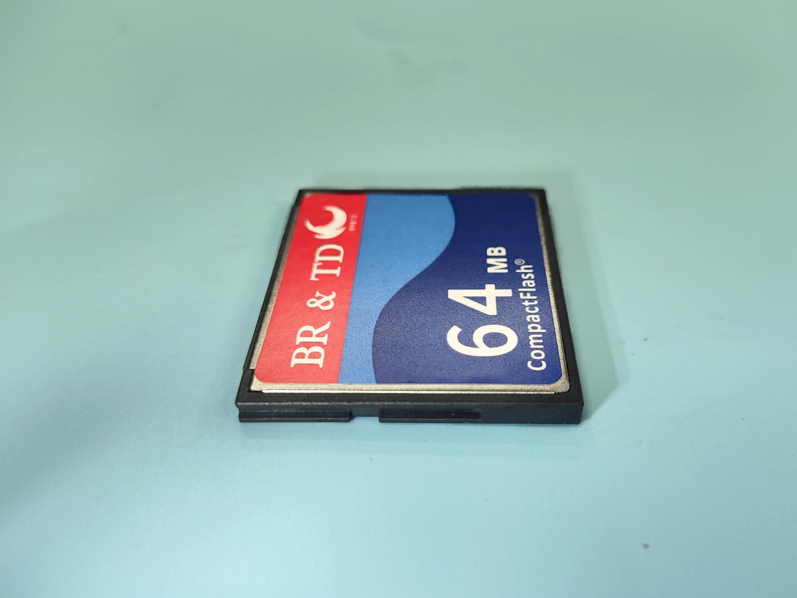 Carte mémoire flash compacte CF 64MB
