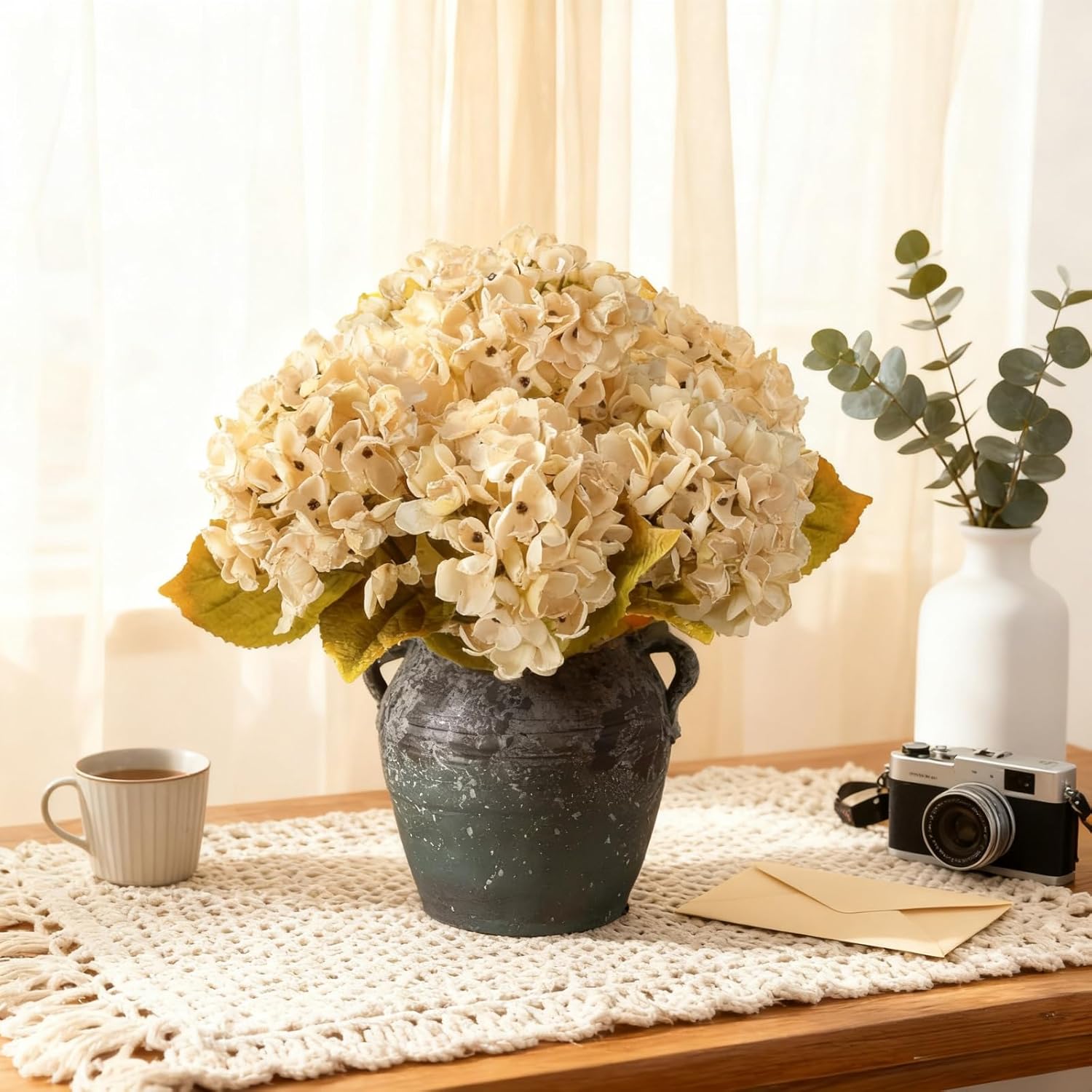 ASTRYAS Fake Beige Dried Artificial Hydrangea Flowers, Fall Faux Silk Hydrangea Dried Florals Bouquet for Home Table Centerpieces Wedding Party Decoration(6PCS,Beige)