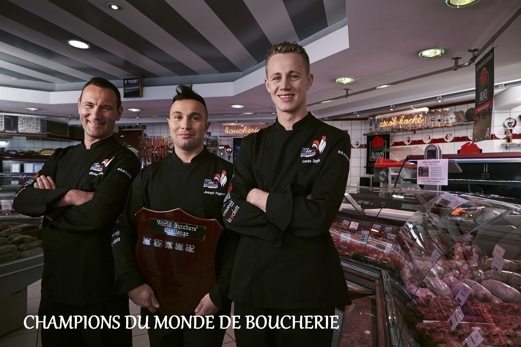 Saucisson sec de campagne Artisanal - Porc Francais - Sélectionné par vos Champions du Monde de Boucherie - 1 pièce 350g - Panier Gourmand Charcuterie - Idée Cadeau apéro