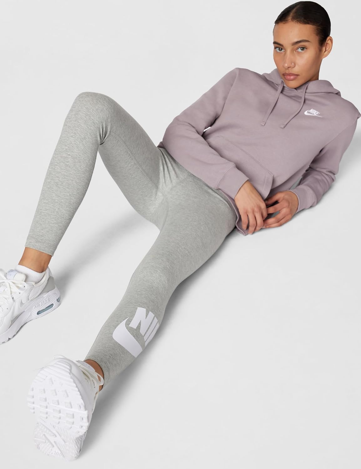 Nike Women's Sportswear Club Fleece Pullover Hoodie