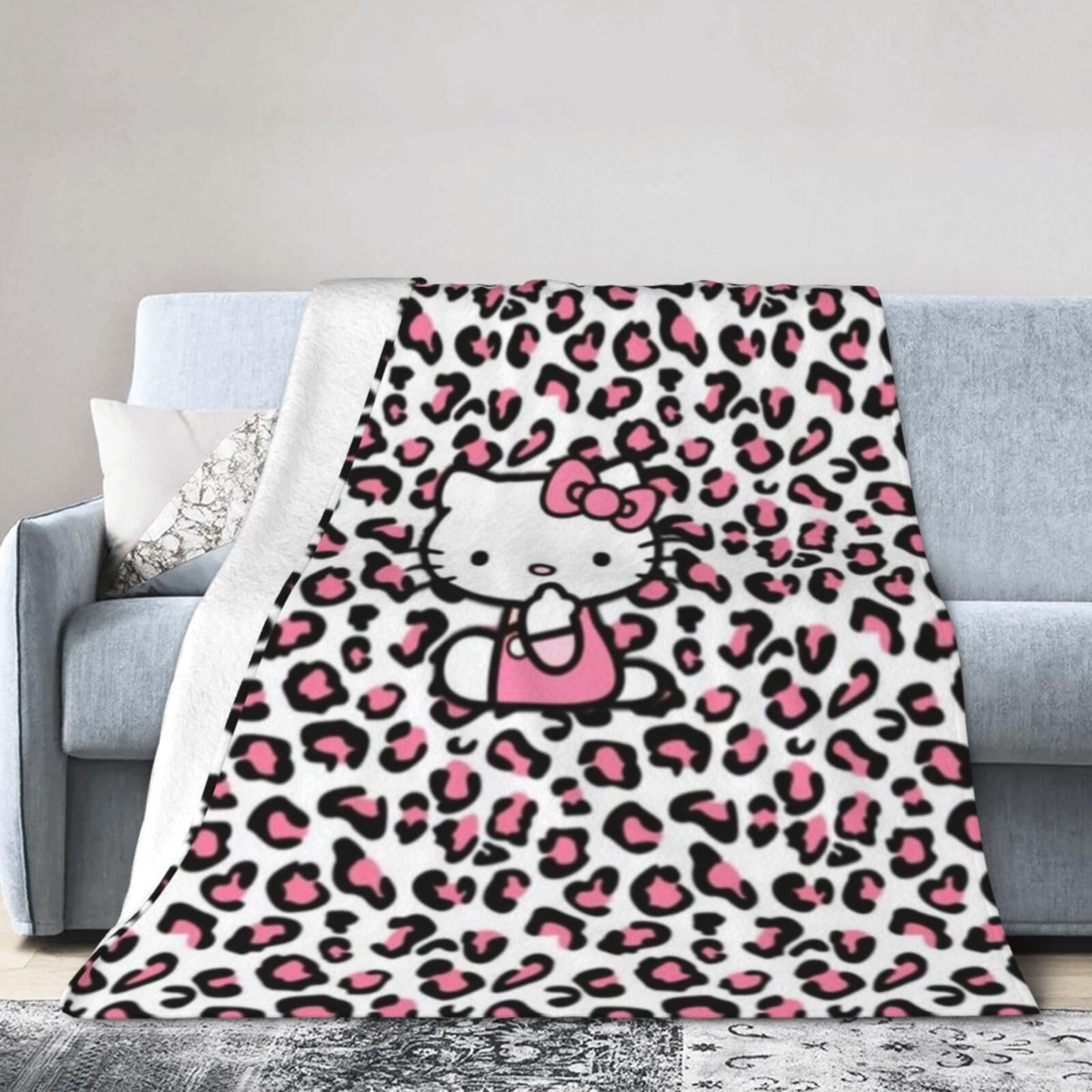 Amazon｜毛布 キティ ブランケット 春夏用 150x125cm シングル 大判