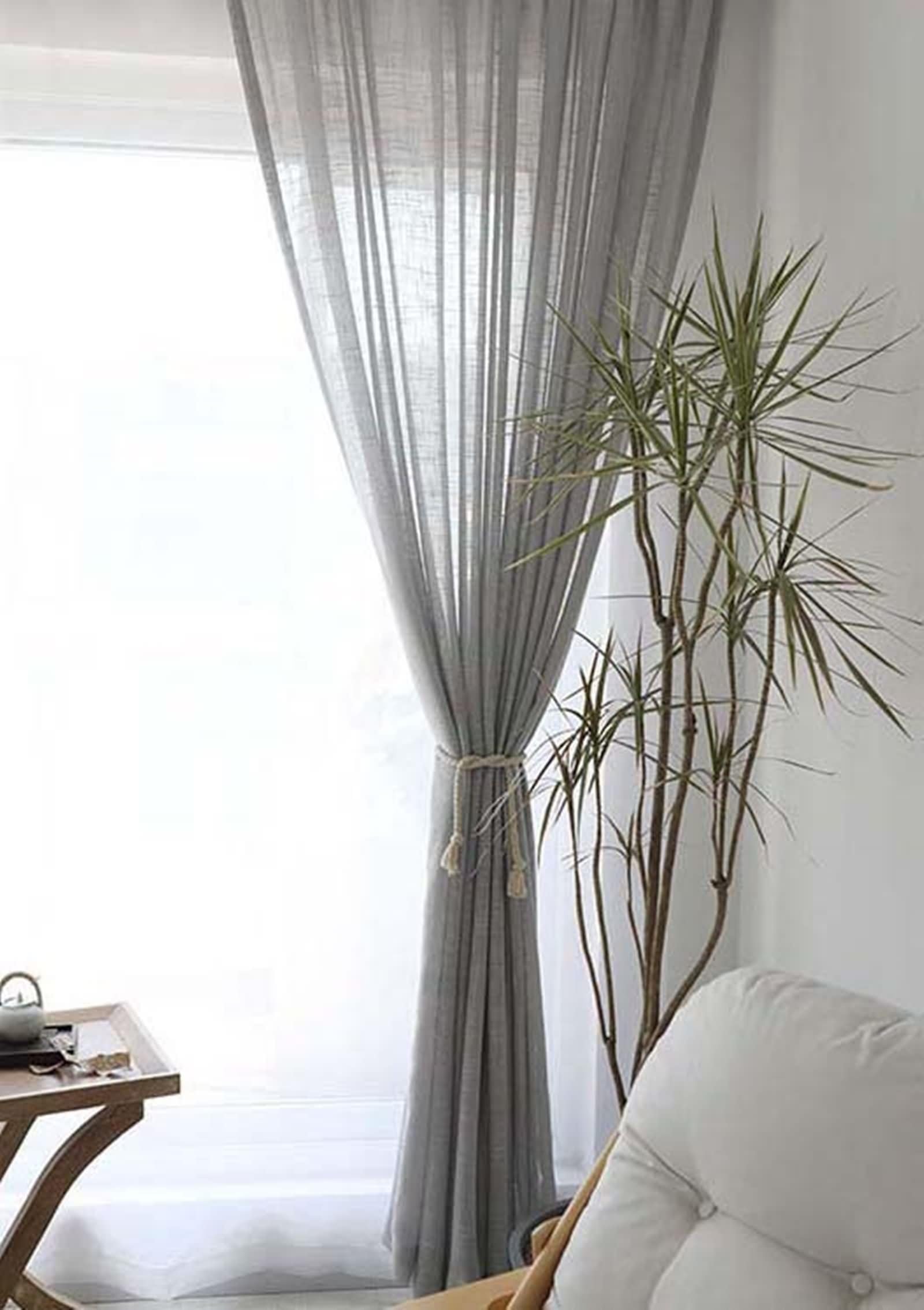 Beydodo Rideaux Voilage Interieur, Rideaux à Oeillets pour Fenetre Lot de 2 107x115cm, Rideaux en Lin Uni Gris Texturé