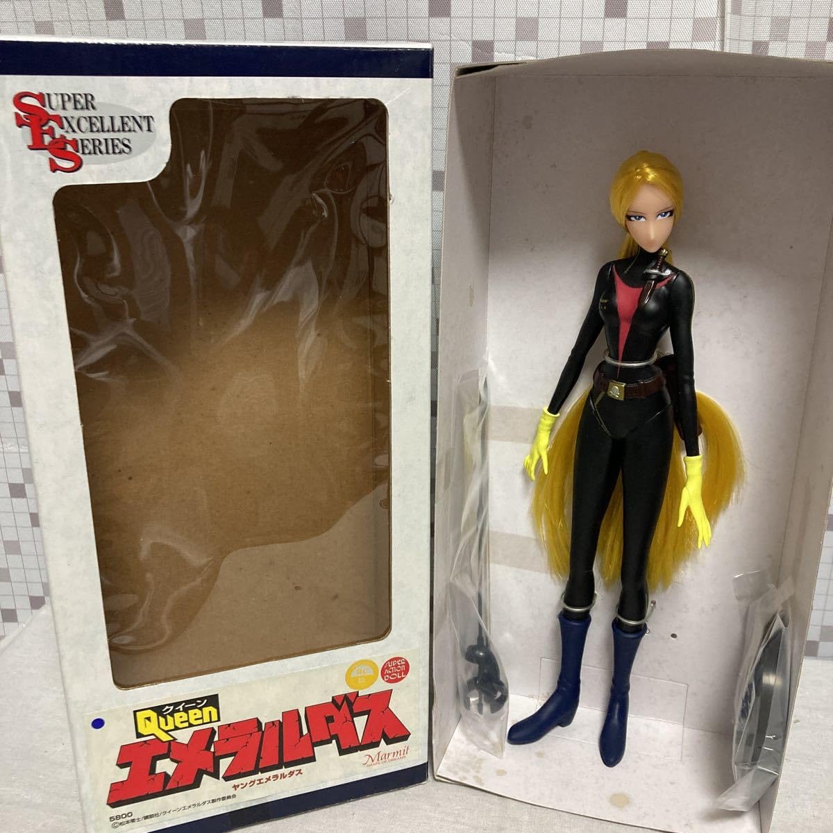 マーミット　クイーンエメラルダス　ヤングエメラルダス　クイーン　エメラルダス Character Costume Series