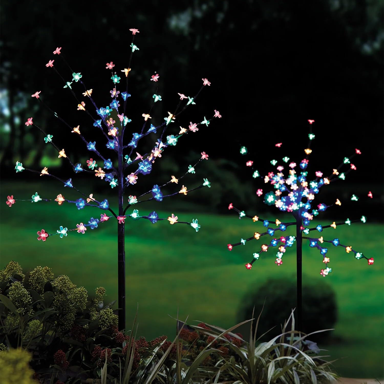 Coopers of Stortford - 120cm Solar Flowering Tree with 100 Multi-Coloured LED Blossoms - Outdoor Garden Light with Metal Stake and Solar Panel, Auto On at Dusk