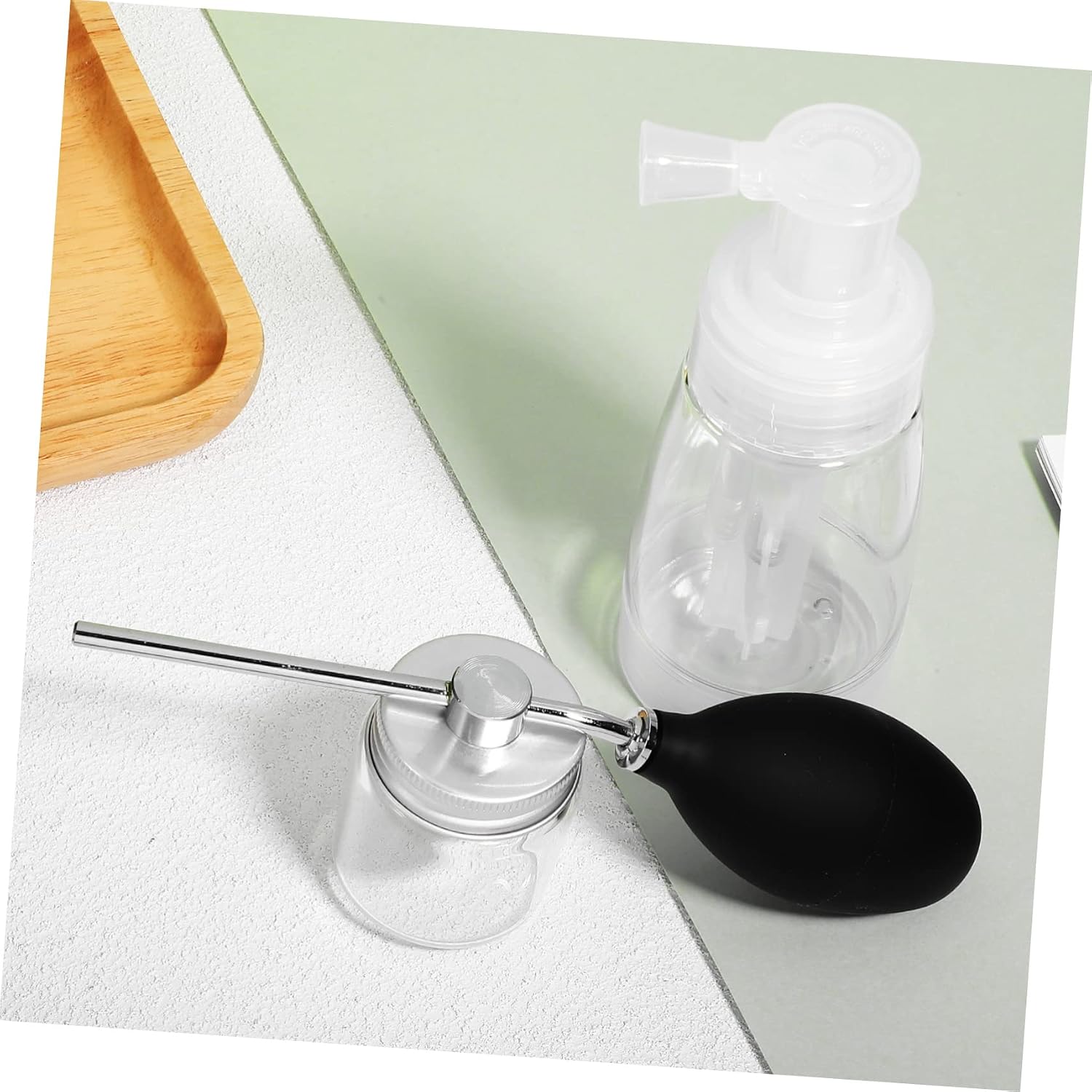 2Pcs Powder Bottle Set Dry Powder Spray Applicator for Hair Durable for Barber Use Portable Versatile for Talcum and Hair