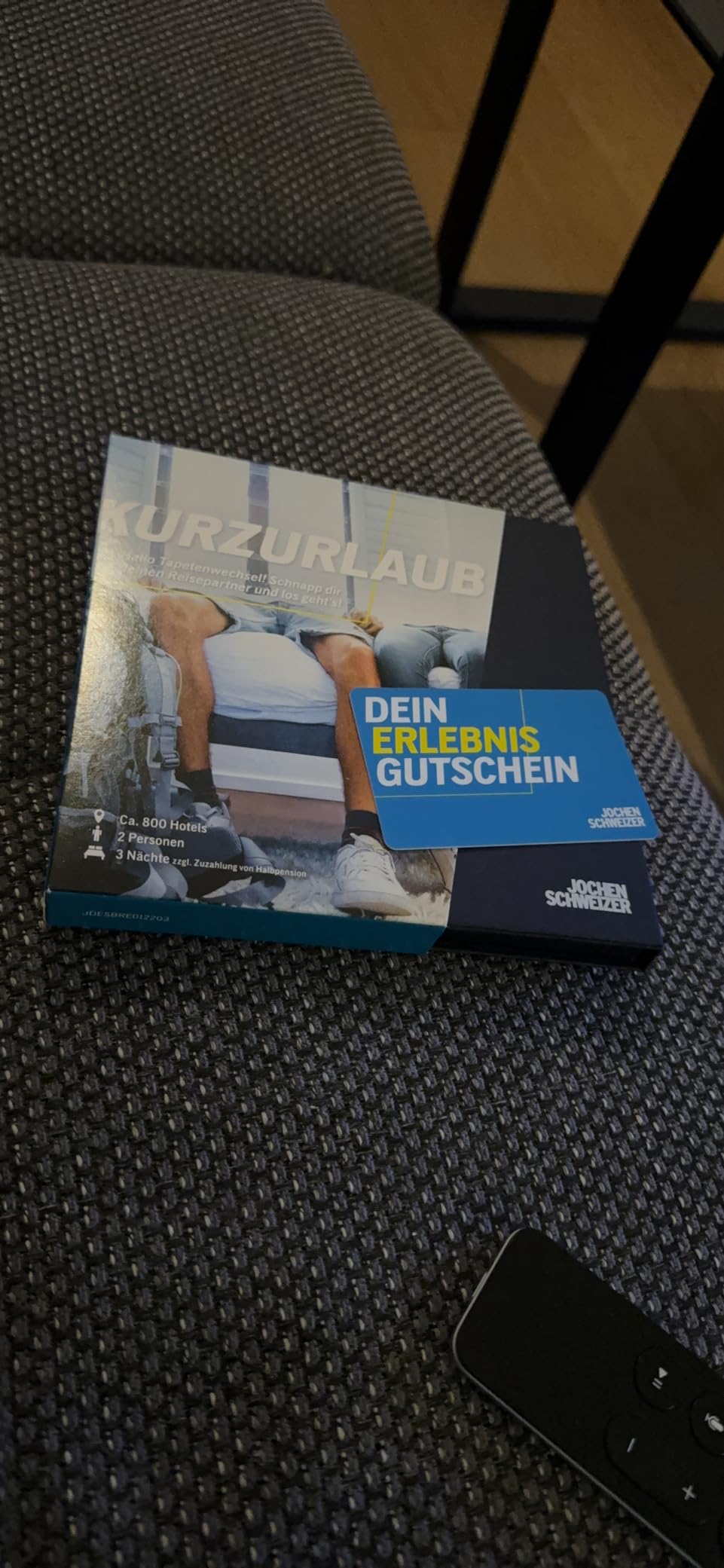 Jochen Schweizer Kurzurlaub Für 2 Einlösen JOCHEN SCHWEIZER Geschenkbox Kurzurlaub, über 800 Hotels in 18 Ländern