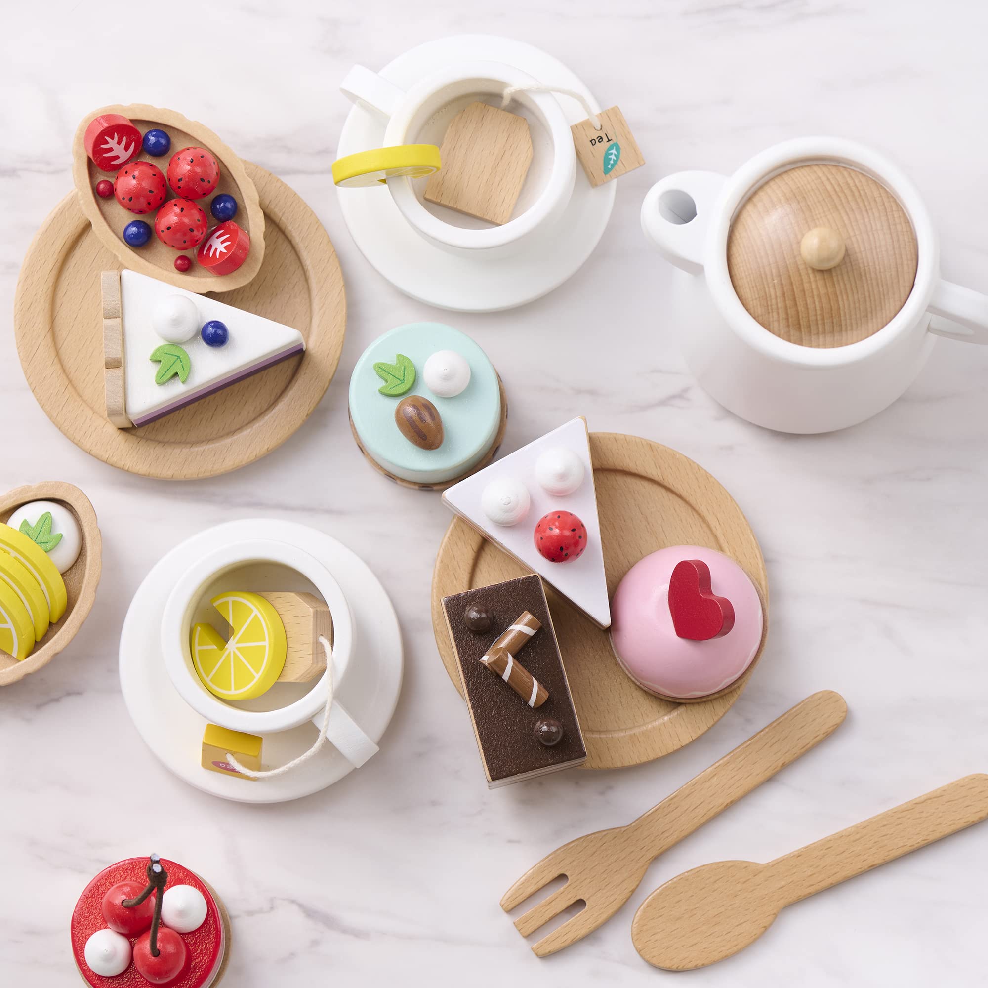 Amazon.co.jp: Sweet Little Chef ままごと ケーキ ティーセット 木製 