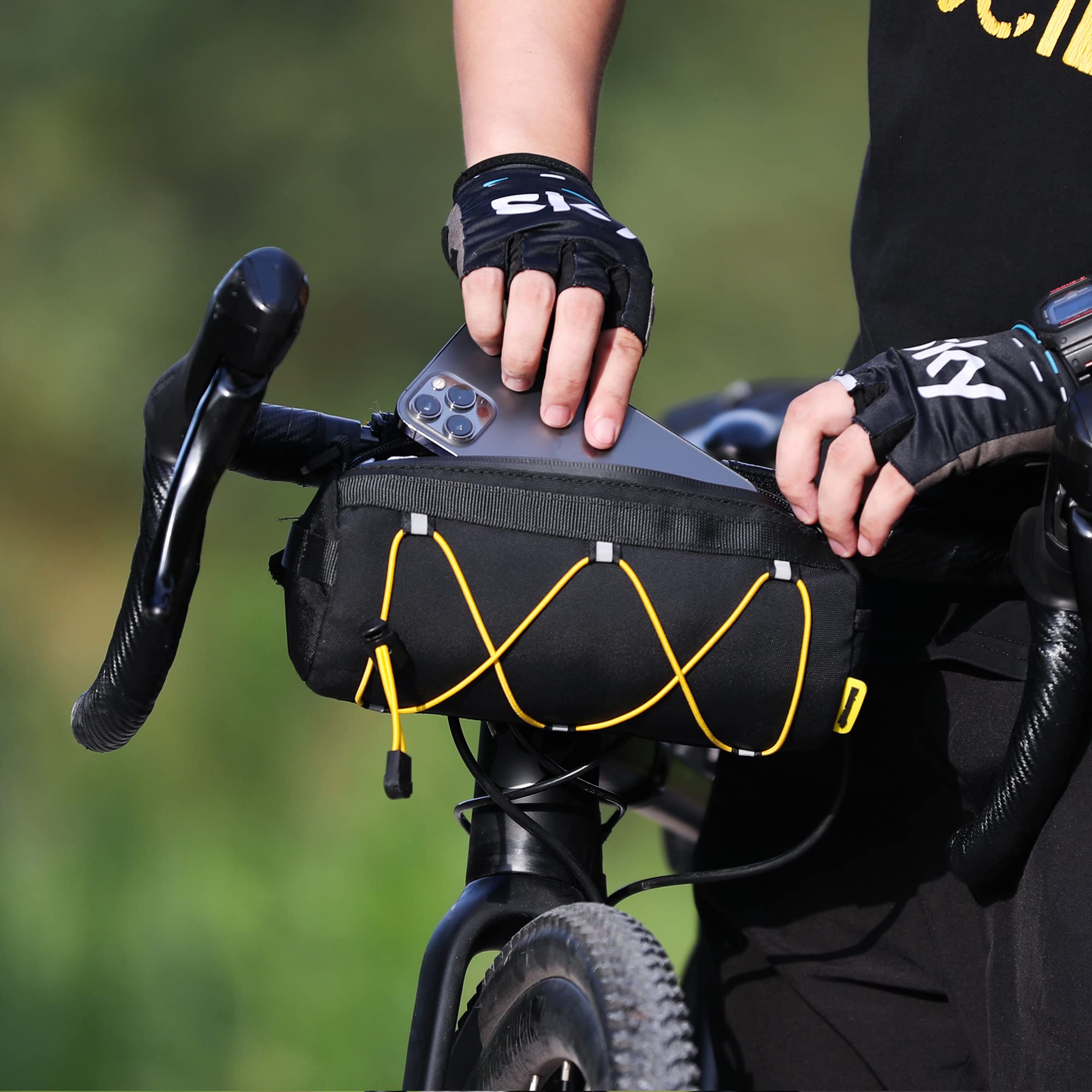 Pack Cyclisme : Sac De Guidon Avant + Accessoires Vélo - Léger Et Pratique (15x25x10cm)