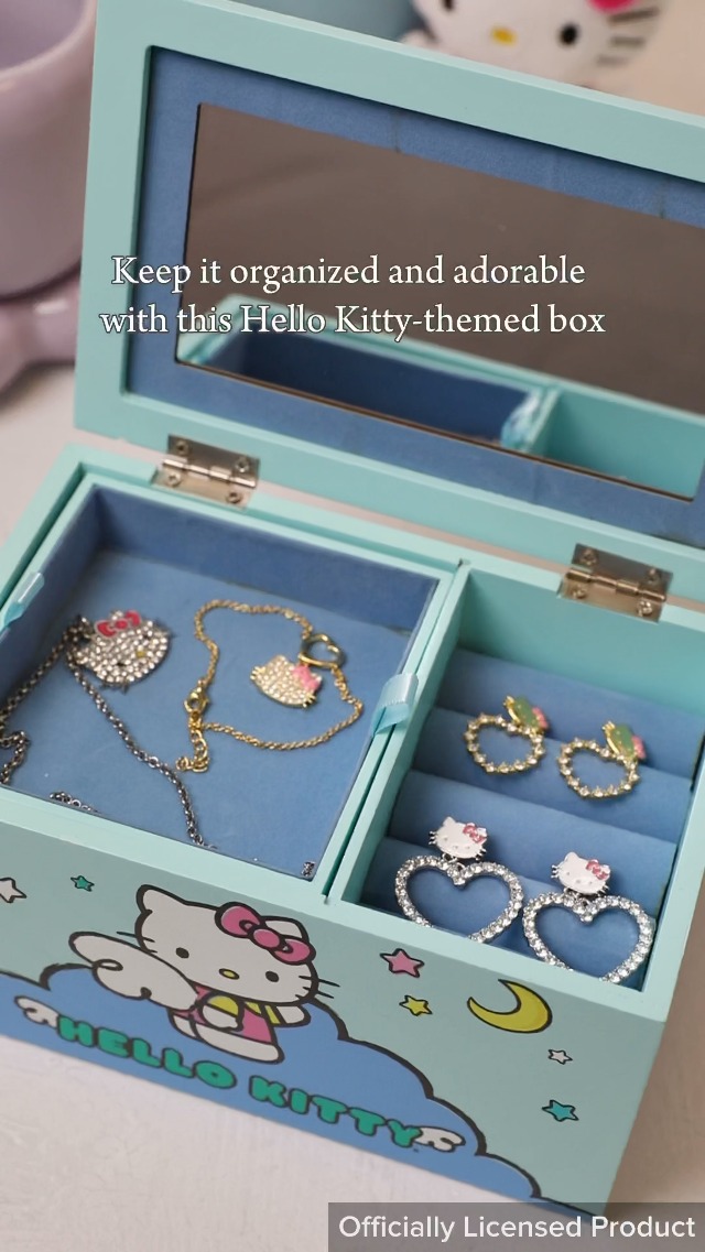 Watch Hello Kitty Jewelry Box with Tray and Storage on Amazon Live