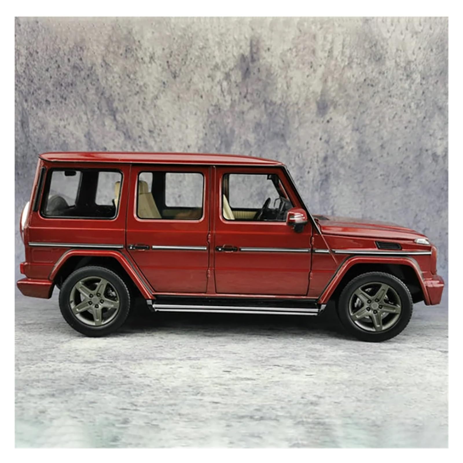 Amazon | ミニカーモデル 1:18 メルセデスベンツ G500 SUV ダイ