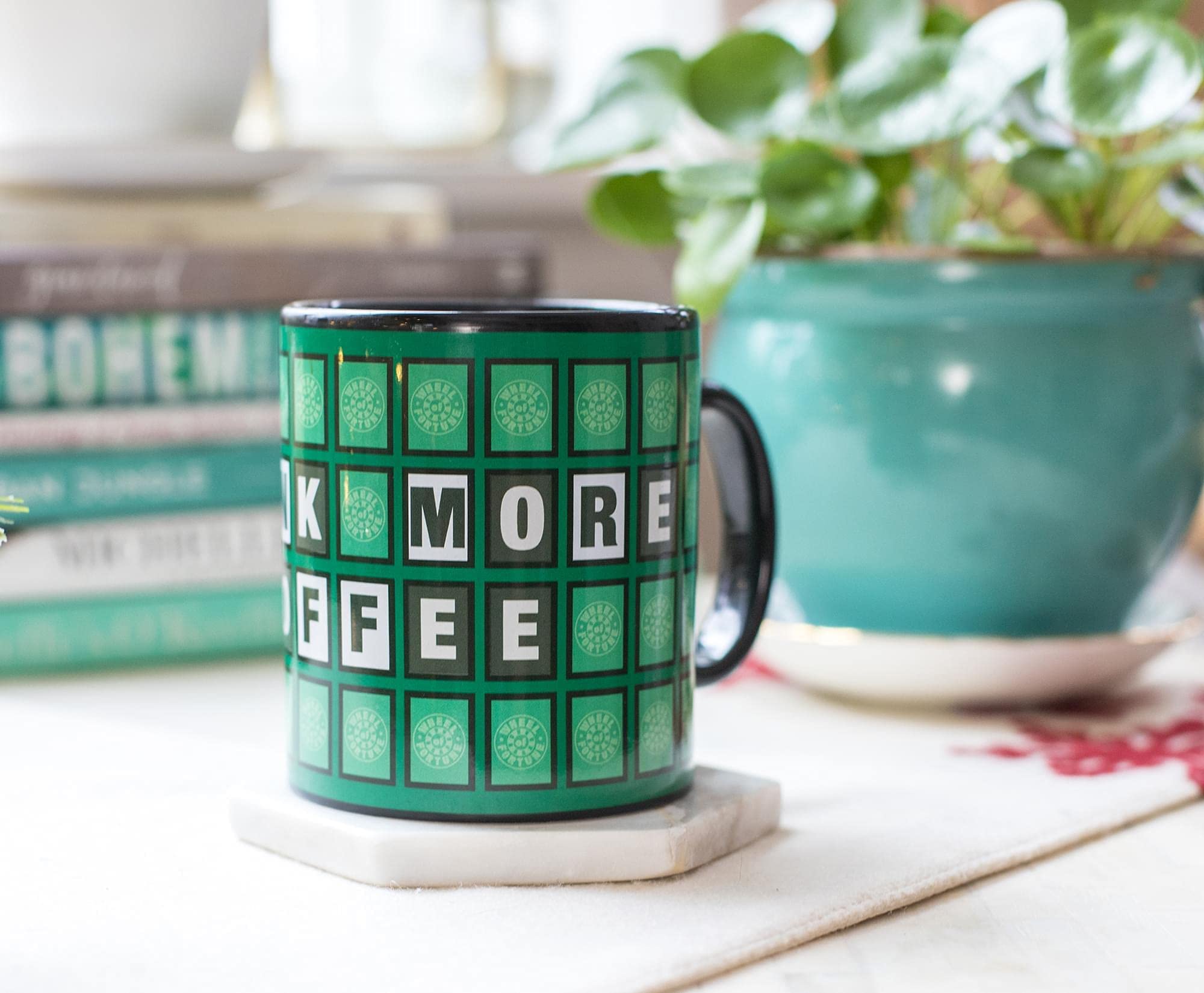 Wheel of Fortune Drink More Coffee, taza que cambia de color | Holds 16 onzas