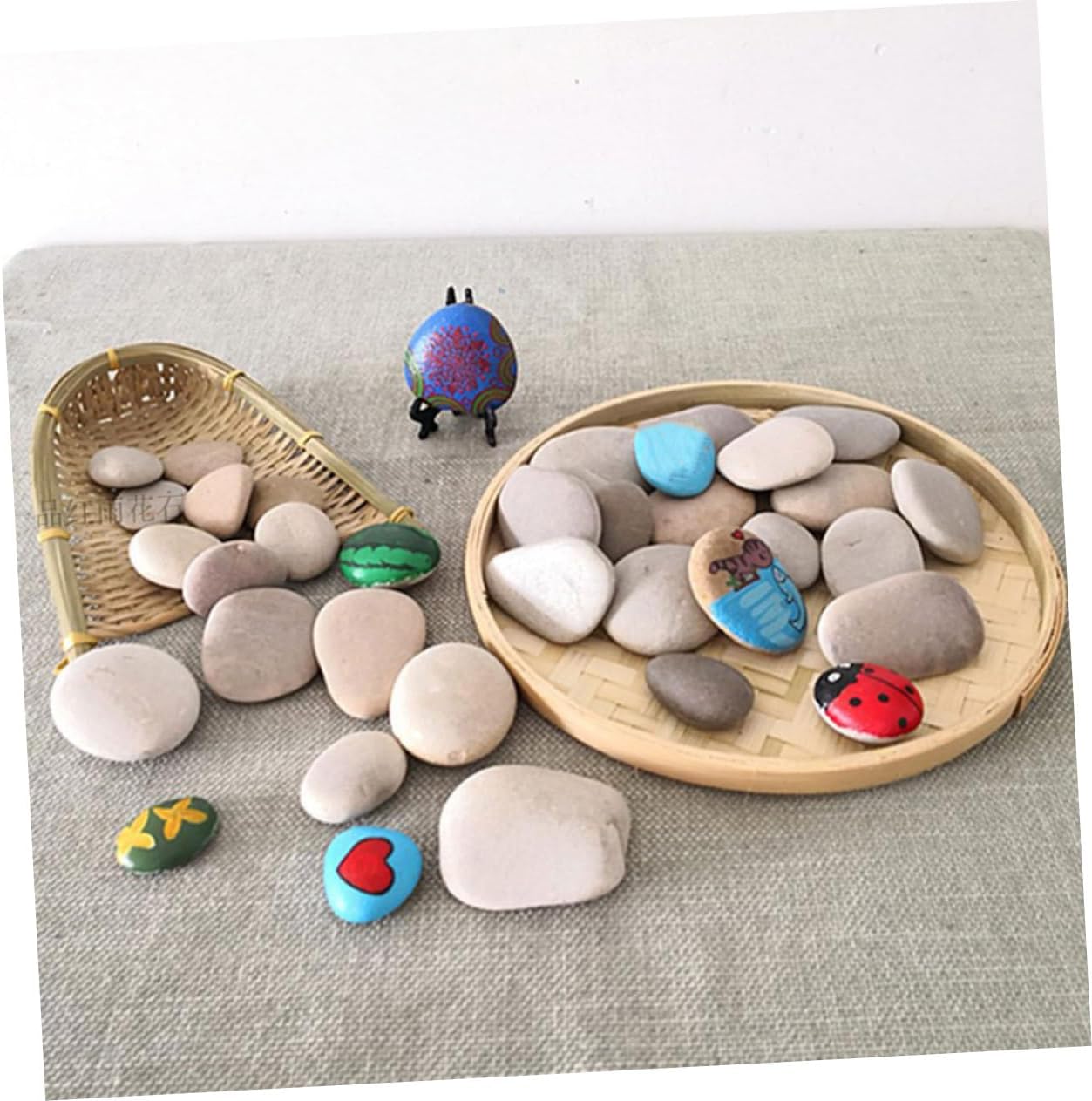 8pcs DIY Painting Rocks Natural Stone Pebbles for Crafting and Outdoor Decoration for Boys and Girls Art Projects Random Shapes Enhance Creativity and Imagination
