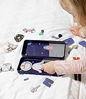 Vista 6 de mierEdu Juego de muñecas magnéticas de vestir, juego de simulación de viaje, juguetes de actividad magnética para niños y niñas de 3, 4, 5, 6 años