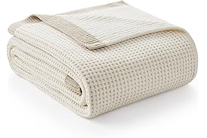 Amélie Home Premium Chenille Waffle Weave Throw Blanket for Cozy Comfort